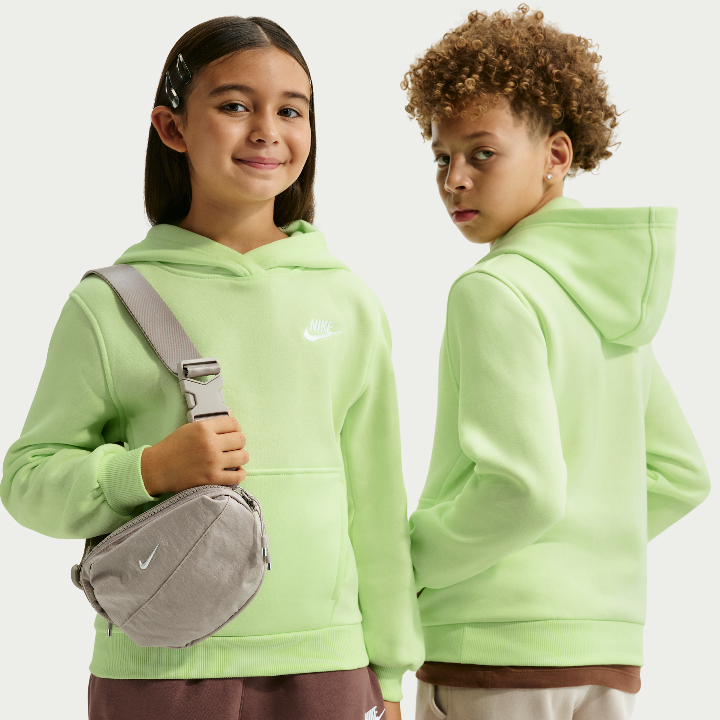 Nike NSW Club LBR Fleece Hoodie - Boys' Grade School Light Liquid Lime/White Size L