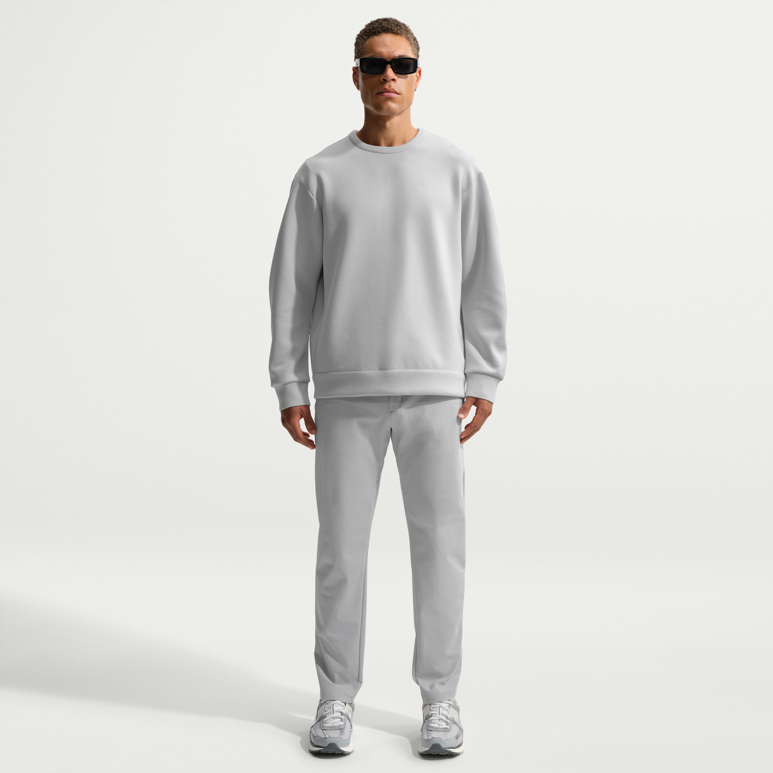Nike Men's 24.7 PerfectStretch Dri-FIT Slim Chino Pants in Grey | HQ6918-097