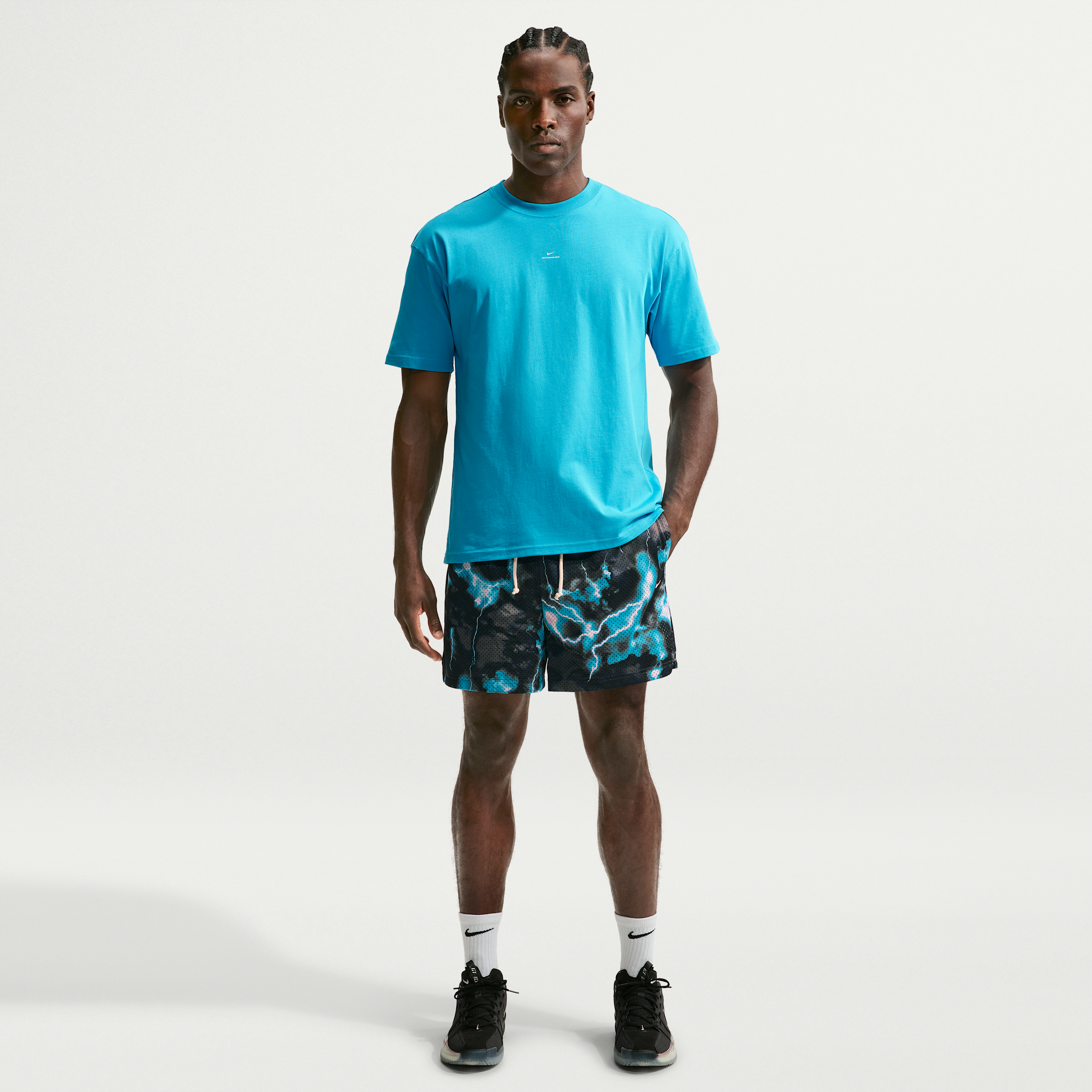 Nike Men's Dri-FIT Standard Issue Heat 5'' Mesh Basketball Practice Shorts, Medium, Lt Current Blue