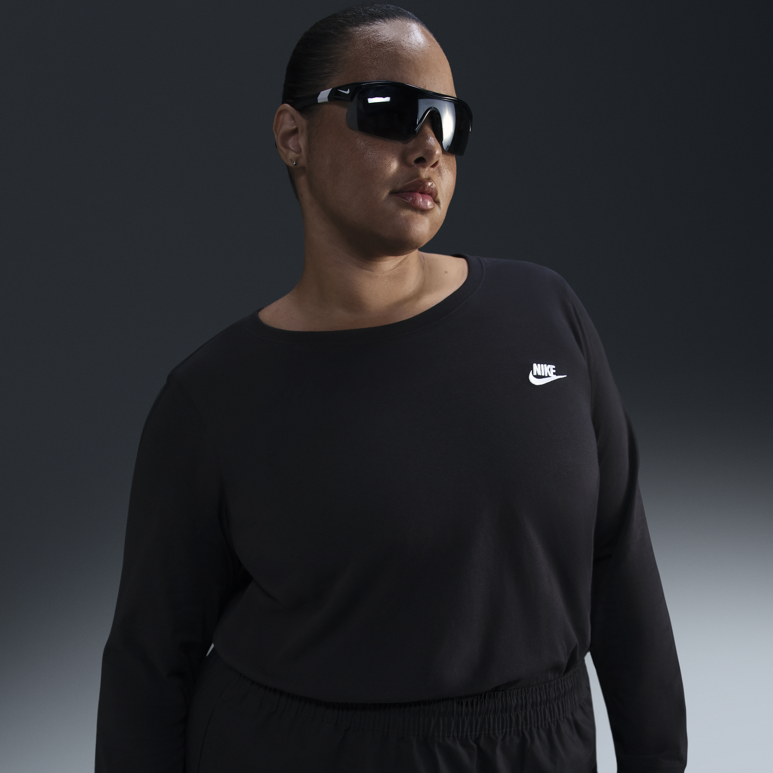 Nike Women's Sportswear Club Long-sleeve T-shirt (plus Size) In Black