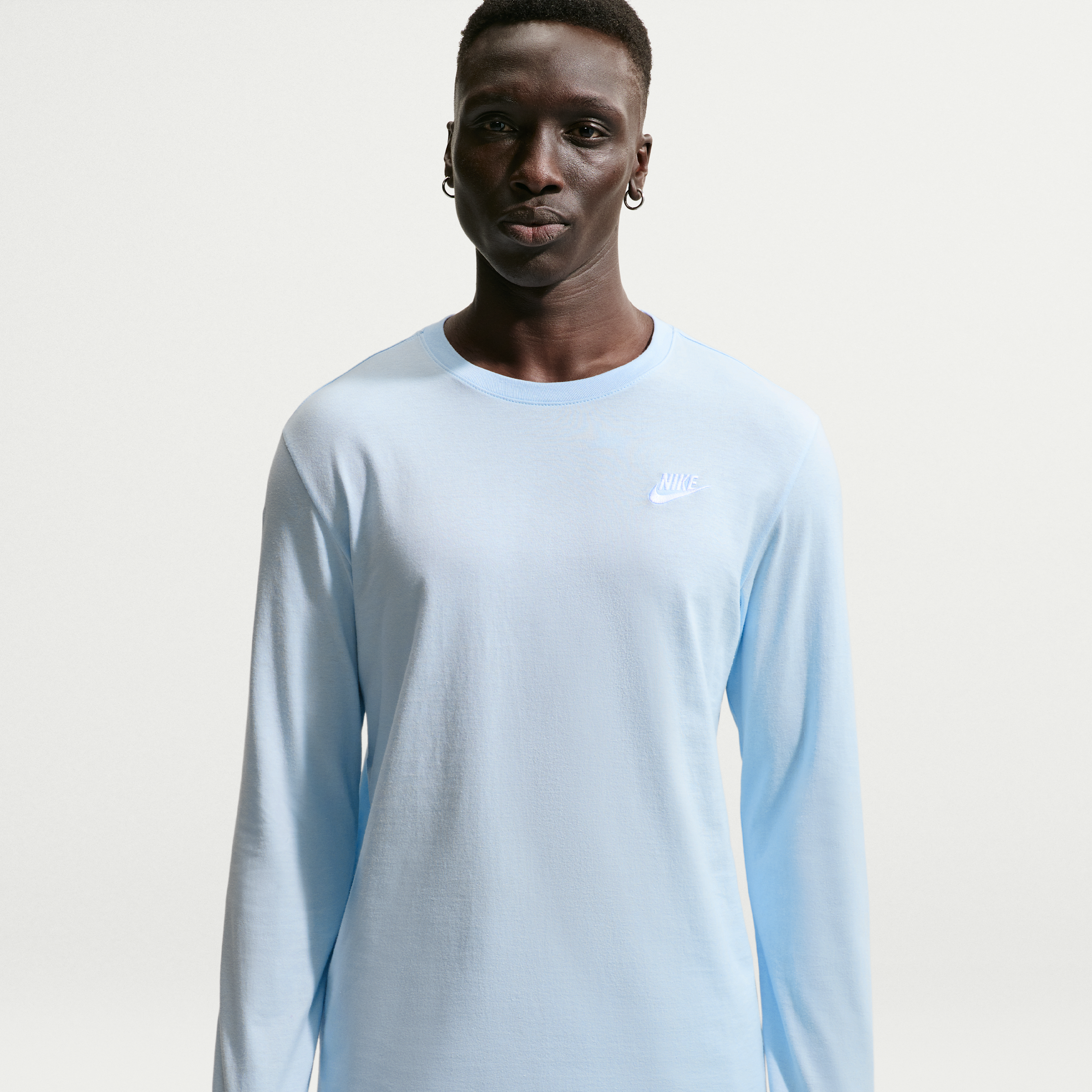 Men's Nike Sportswear Club Long-Sleeve T-Shirt in Blue | AR5193-407