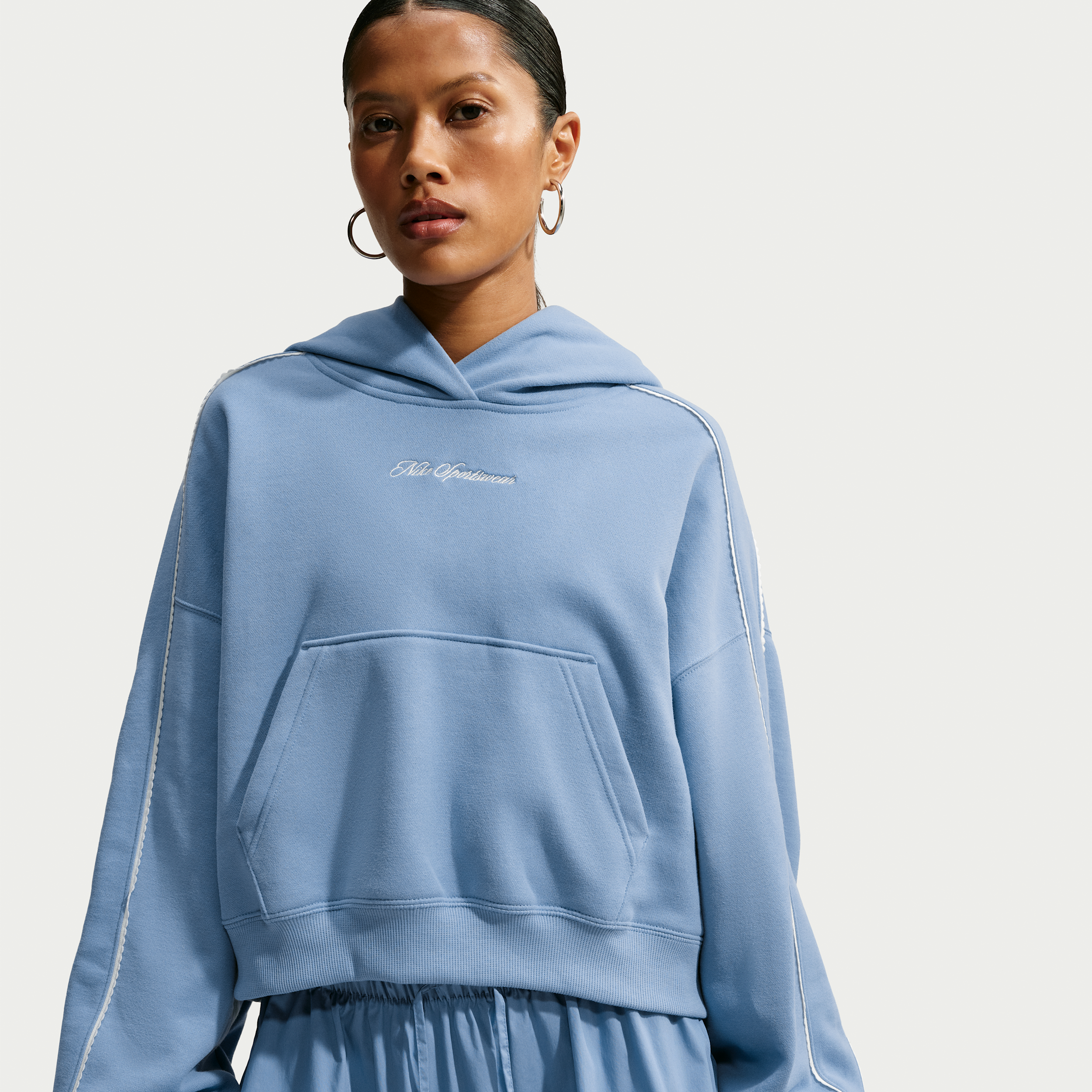 Nike Women's Studio Fleece Medium Weight "Graphic Pack" Cropped Pullover Hoodie in Blue | IO9948-486