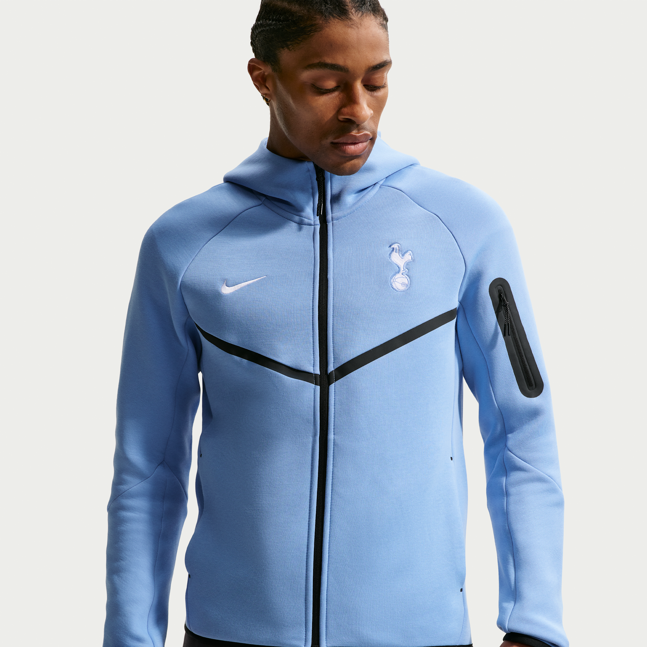 Tottenham Hotspur Tech Fleece Windrunner Nike Men's Soccer Full-Zip Hoodie in Blue | II3239-434