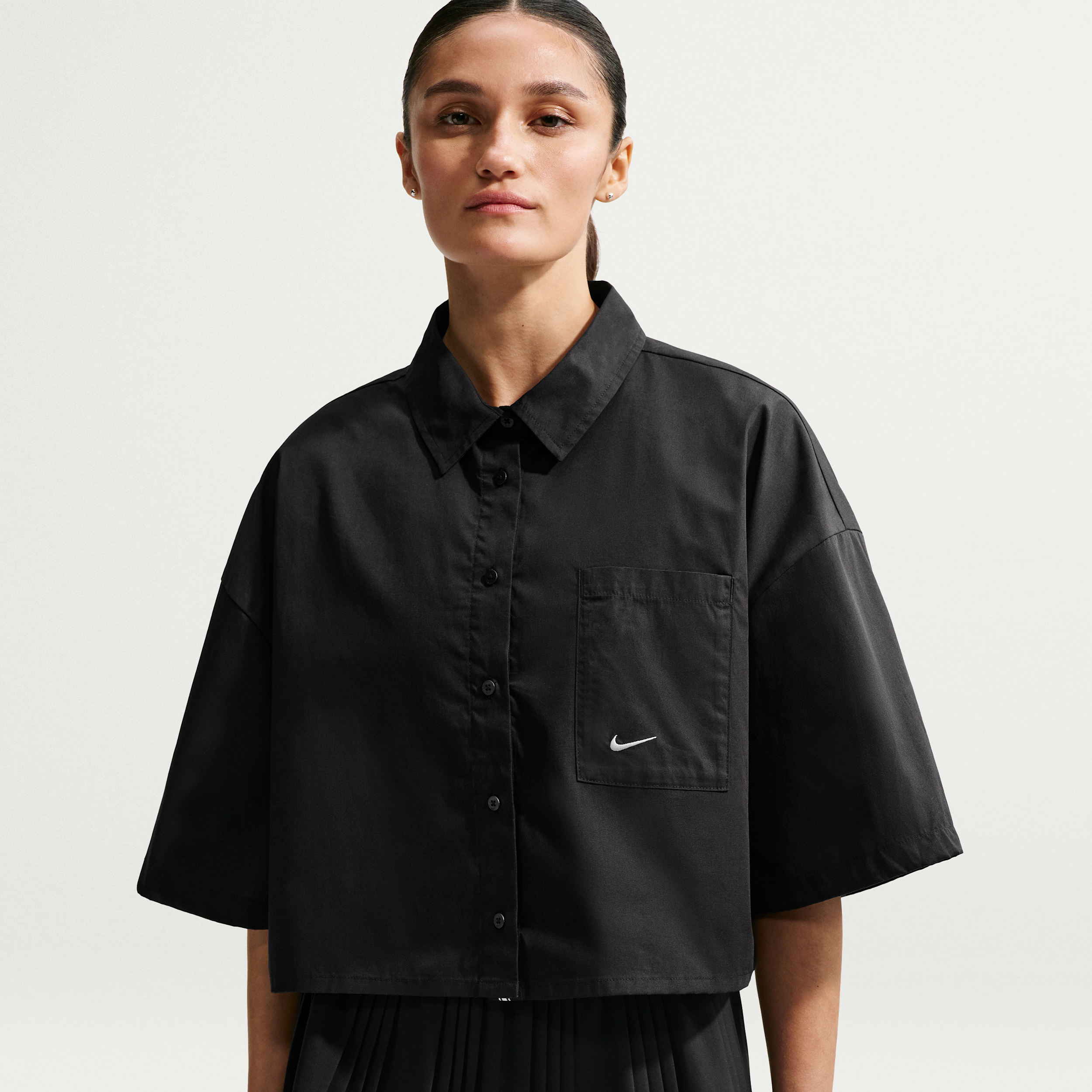Women's Nike Sportswear Chill Poplin Oversized Top in Black | IF0252-010