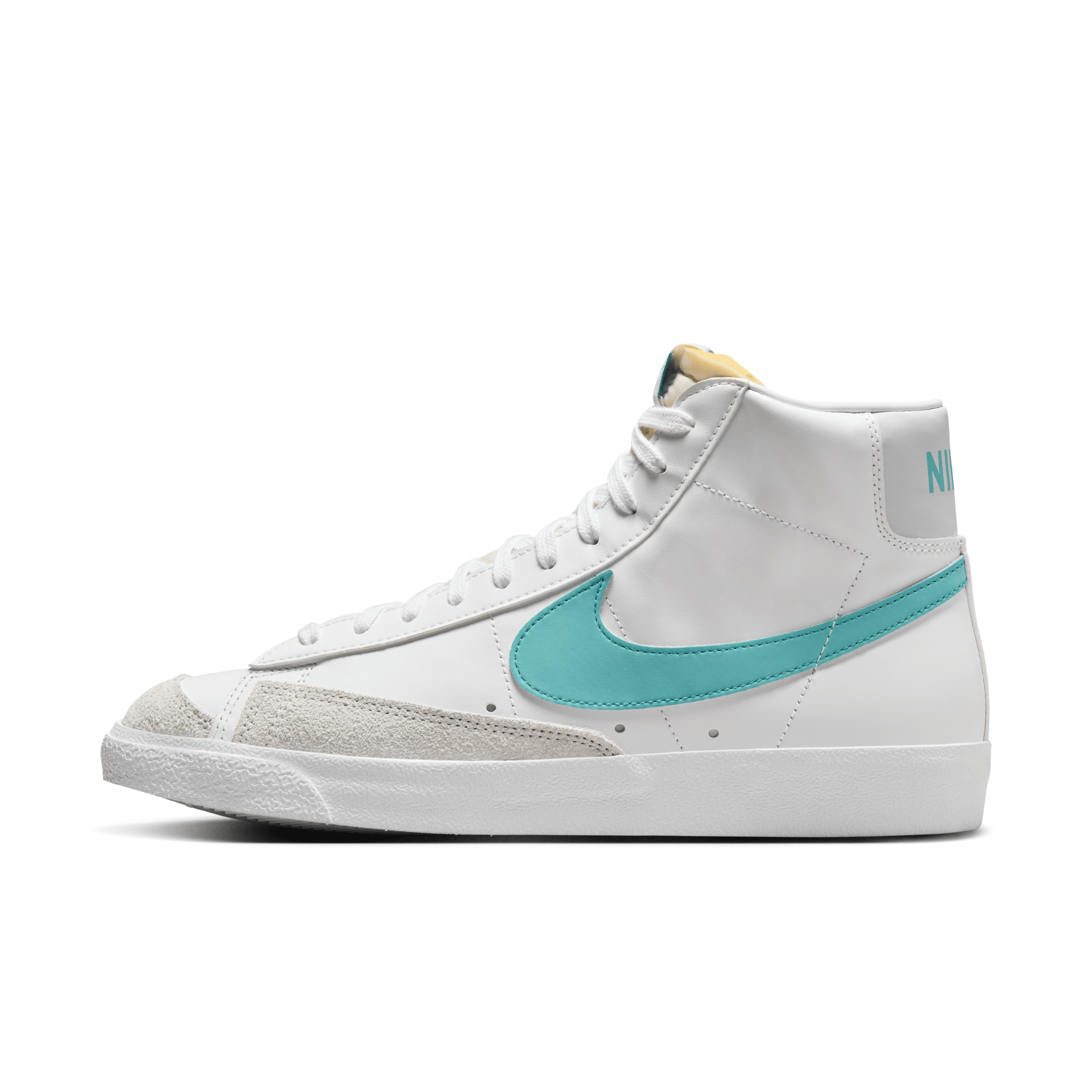 Nike Blazer Mid '77 Vintage Casual Shoes In White