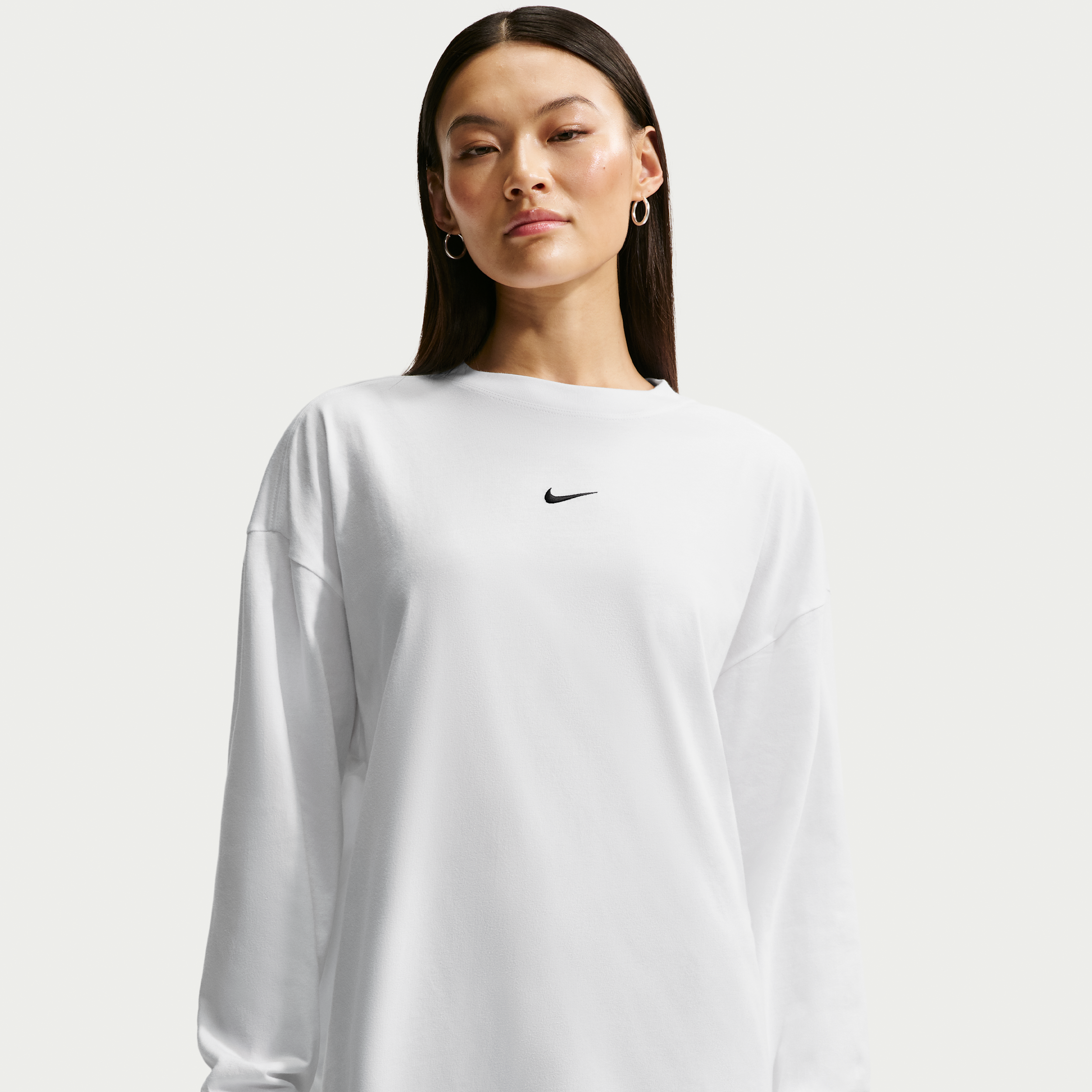 Women's Nike Sportswear Classic Oversized Long-Sleeve T-Shirt in White | IH7598-100