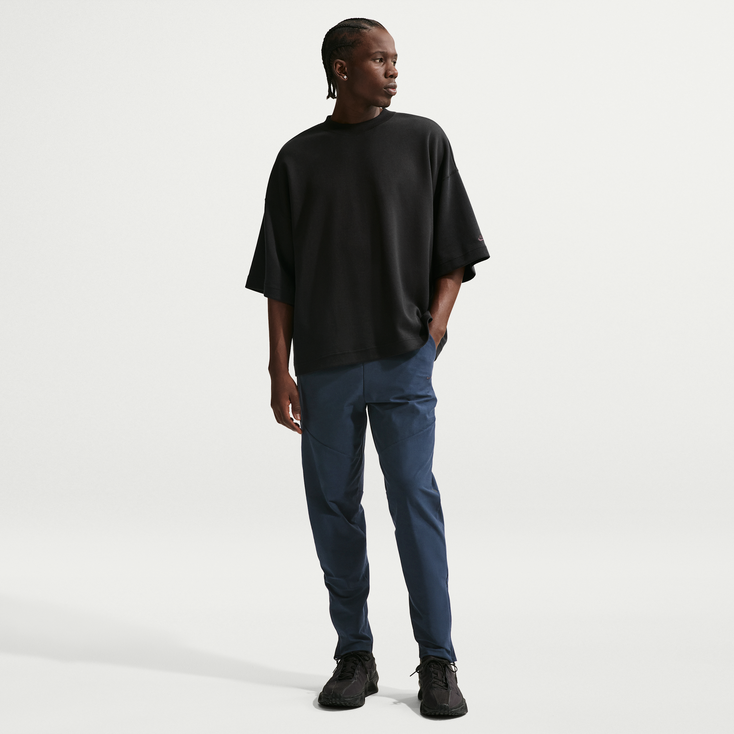 Nike Men's Tech Dri-FIT Shori Knit Pants in Blue | IF1404-451