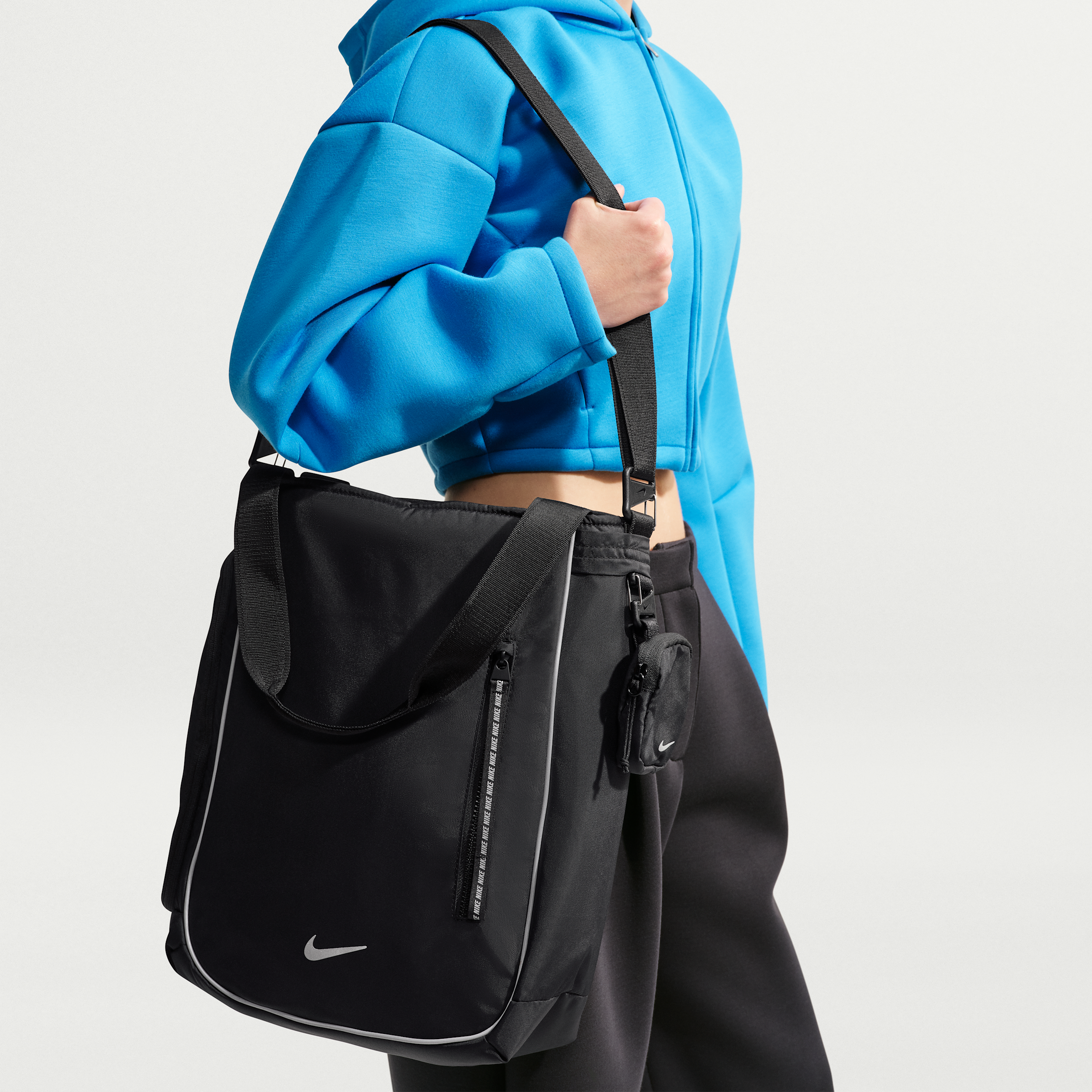 Nike Commute Tote (20l) In Black