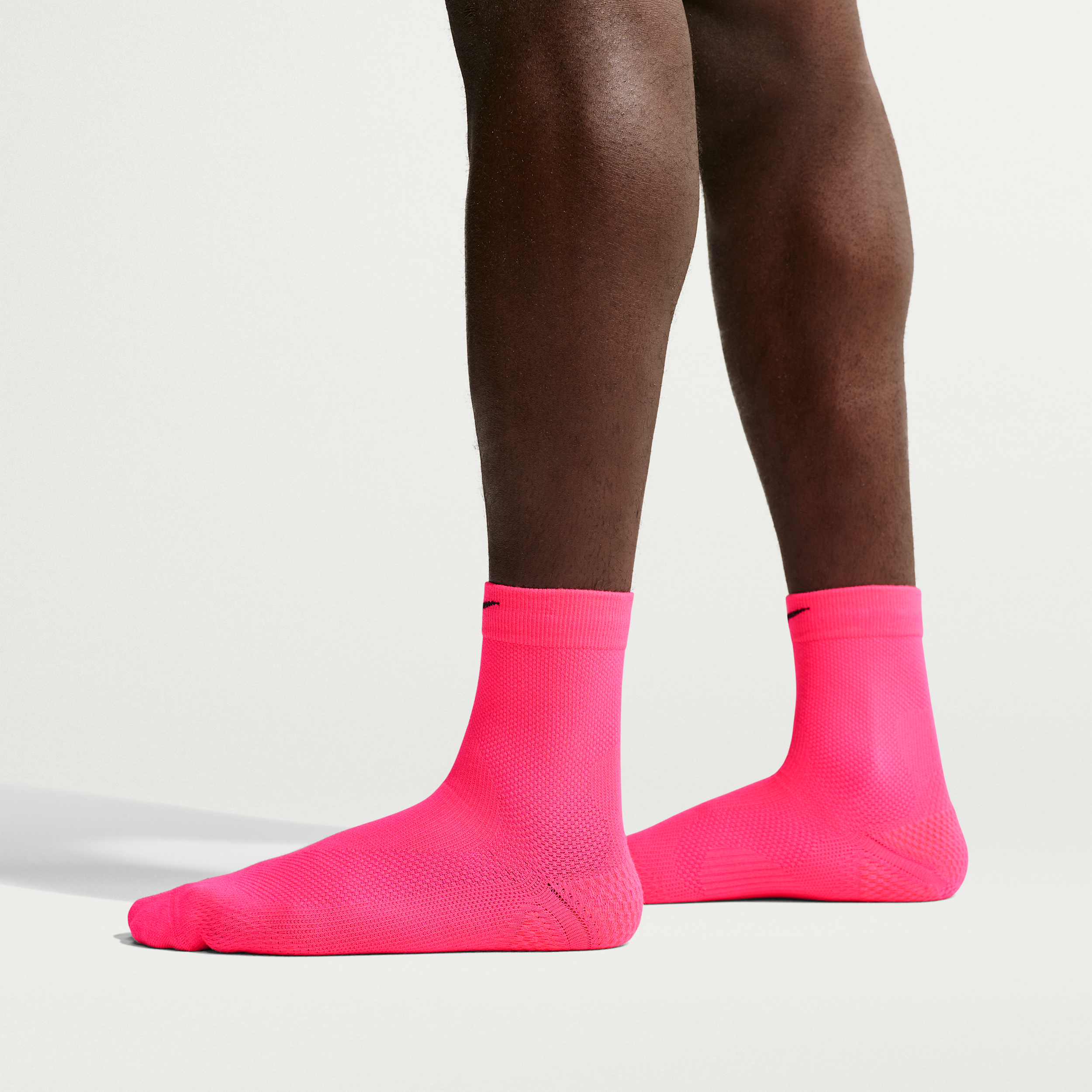 Nike Lightweight Running Micro Crew Socks - 1 Pair, Men's, Medium, Hyper Pink/Black