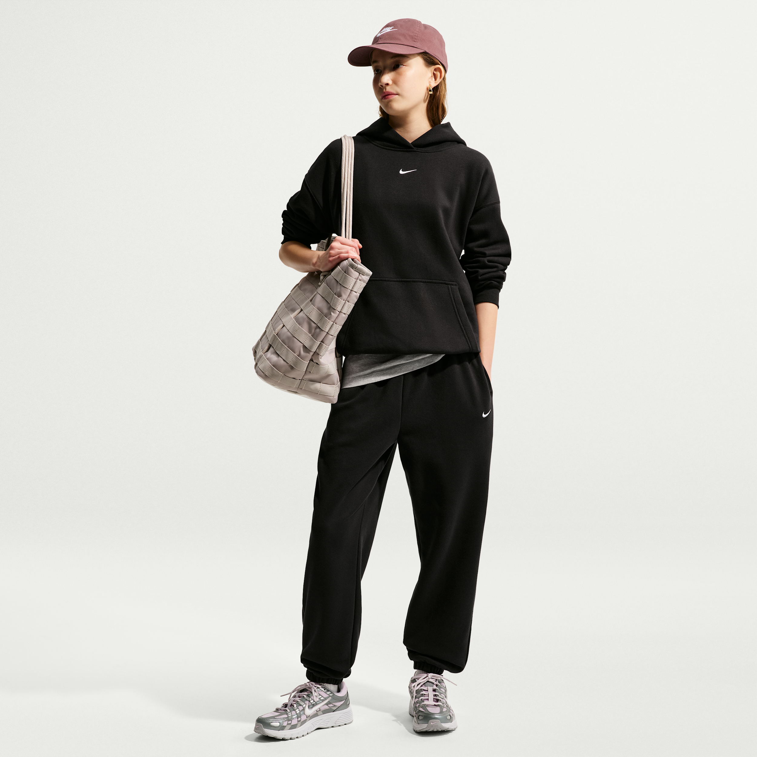Women's Nike Sportswear Studio Fleece Girls' Loose Pants in Black | IM4905-010