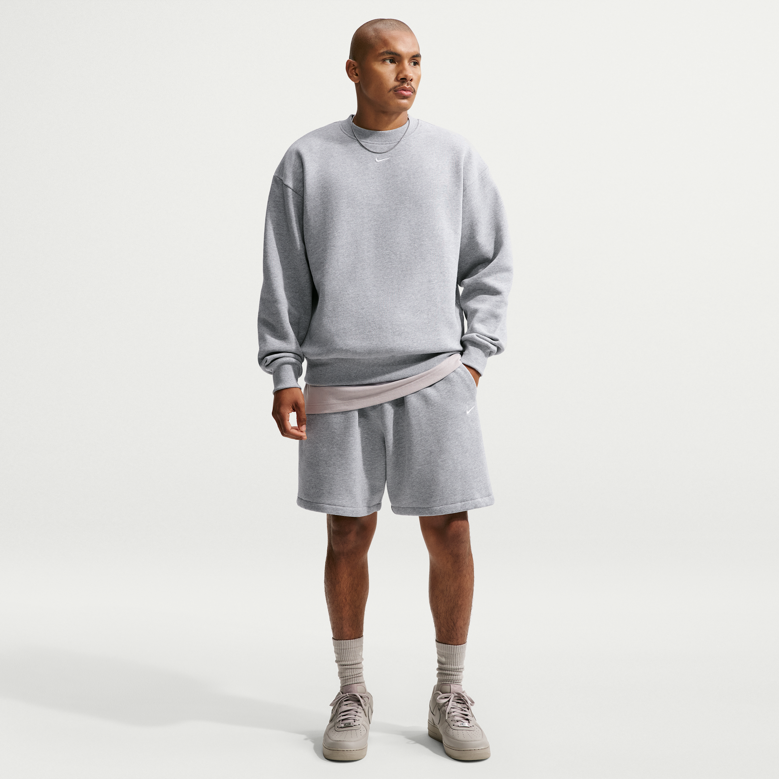 Nike Men's Solo Swoosh Fleece Shorts, Large, Dark Grey Heather