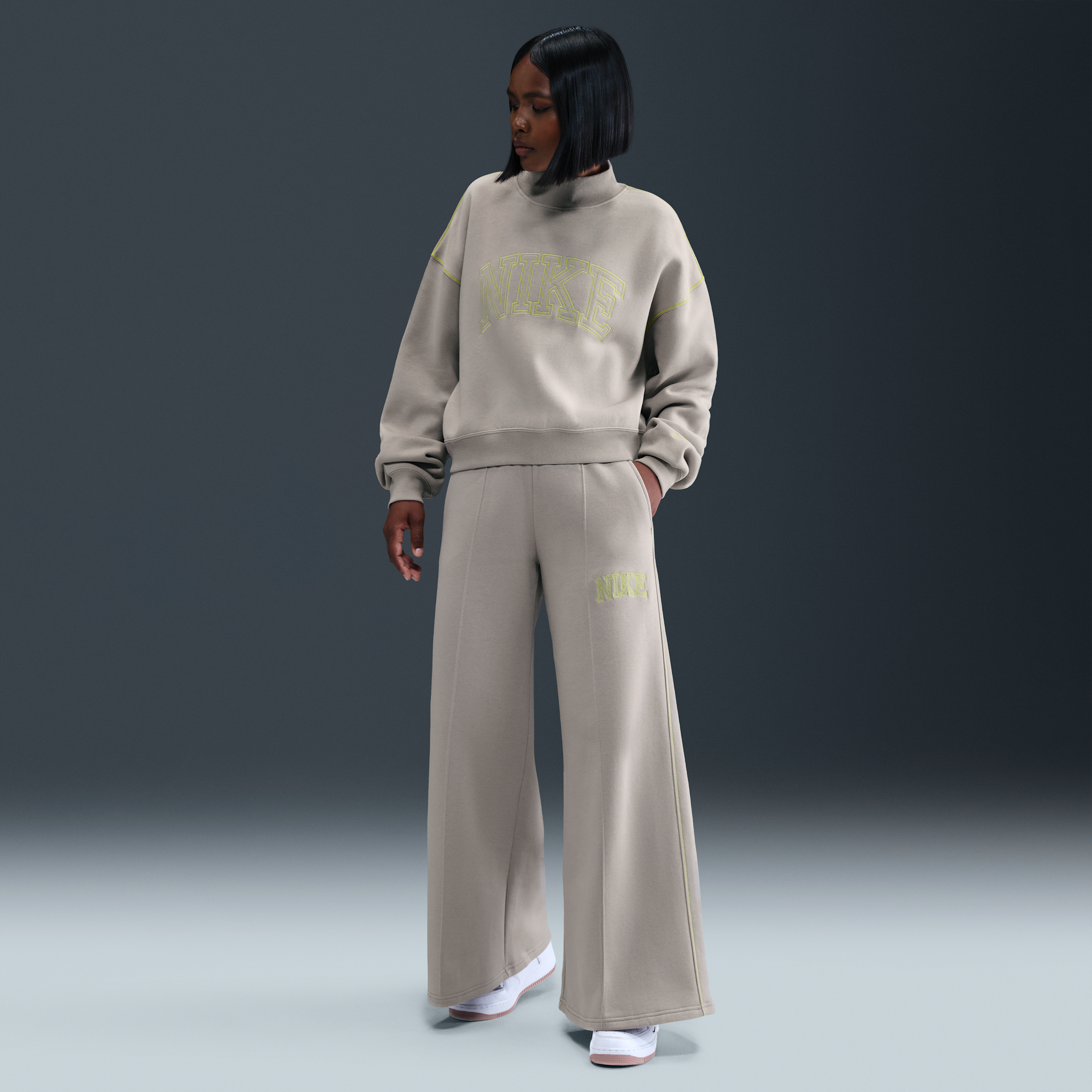 Nike Women's  Sportswear Phoenix Fleece Wide-leg Sweatpants In Gray