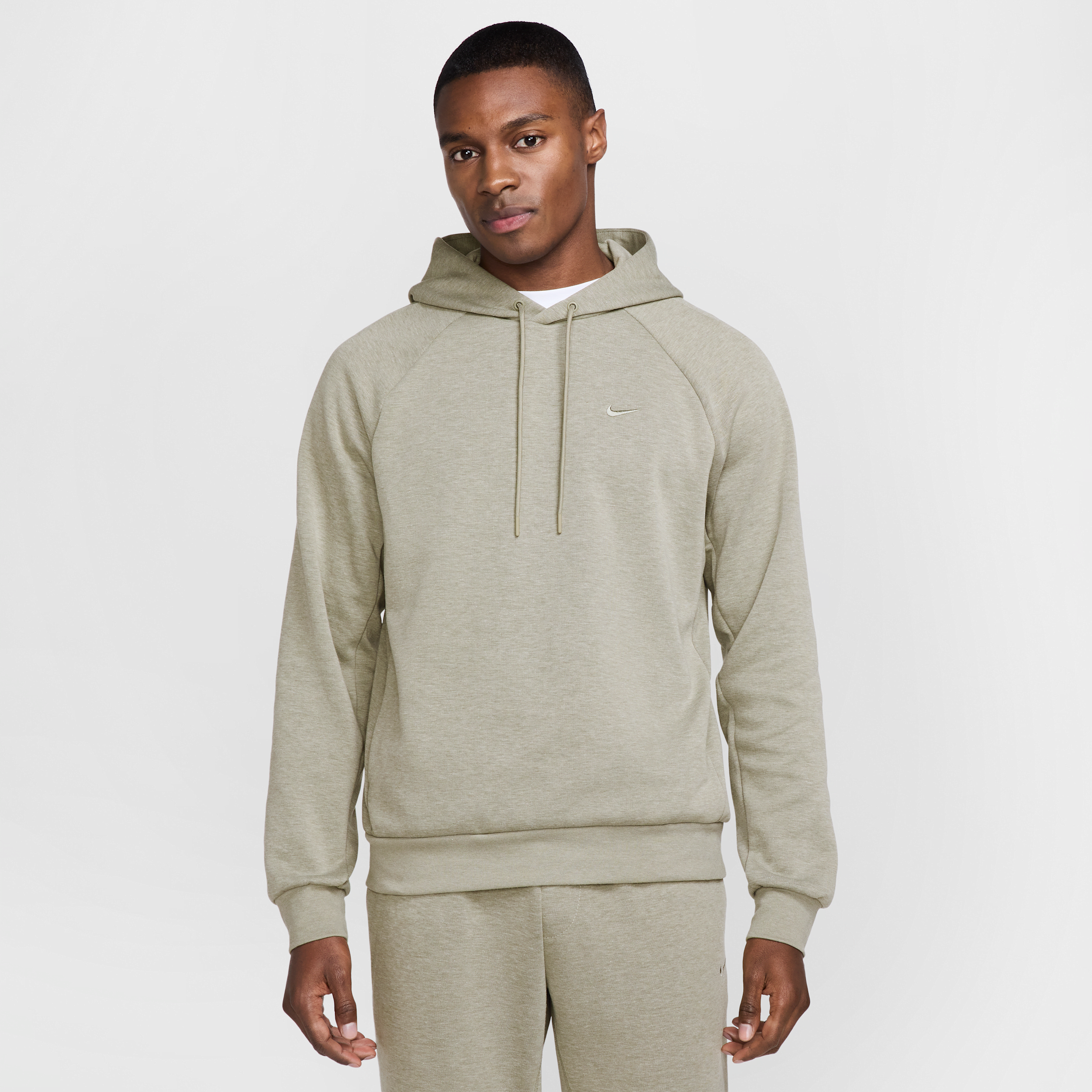 Nike Primary Dri-fit Hoodie In Green