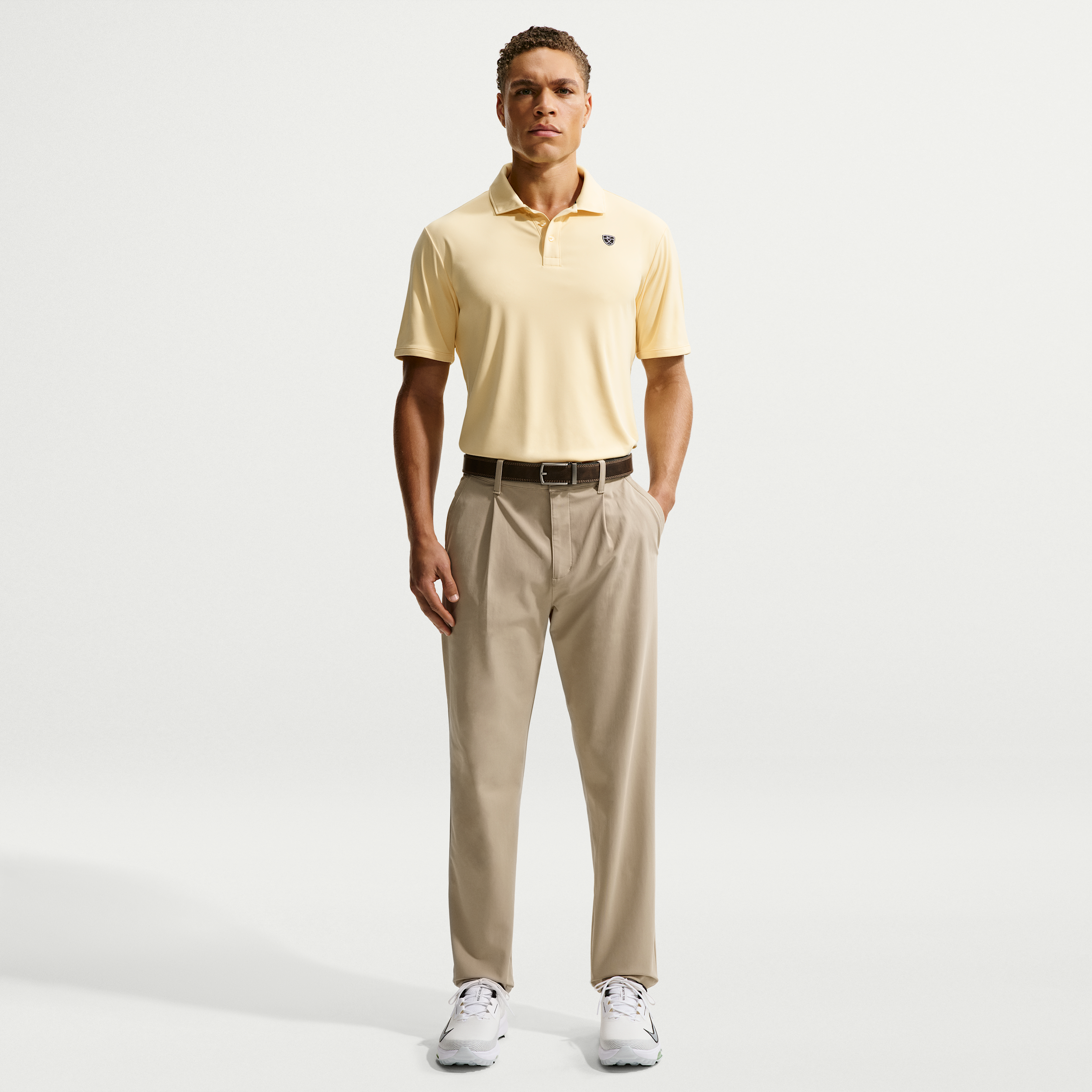 Nike Men's Par Dri-FIT Slim Golf Pants in Brown | IB0643-282