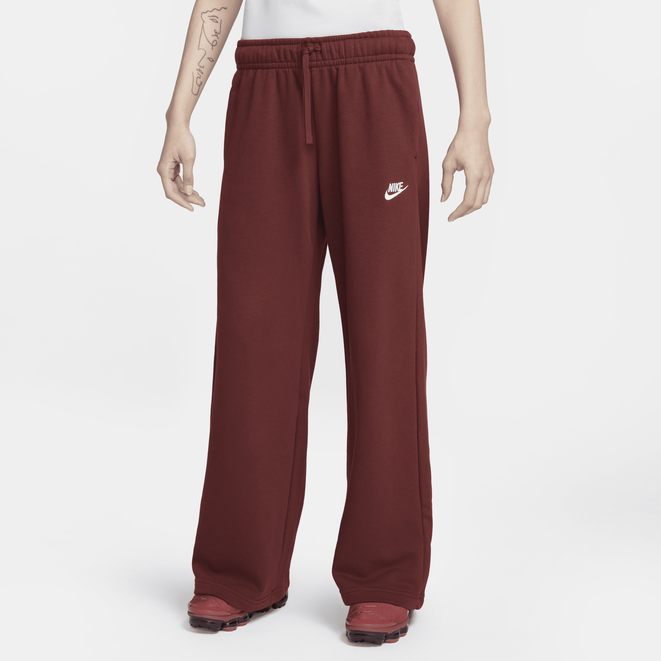 Nike Women's  Sportswear Club Fleece Mid-rise Wide-leg Sweatpants In Red