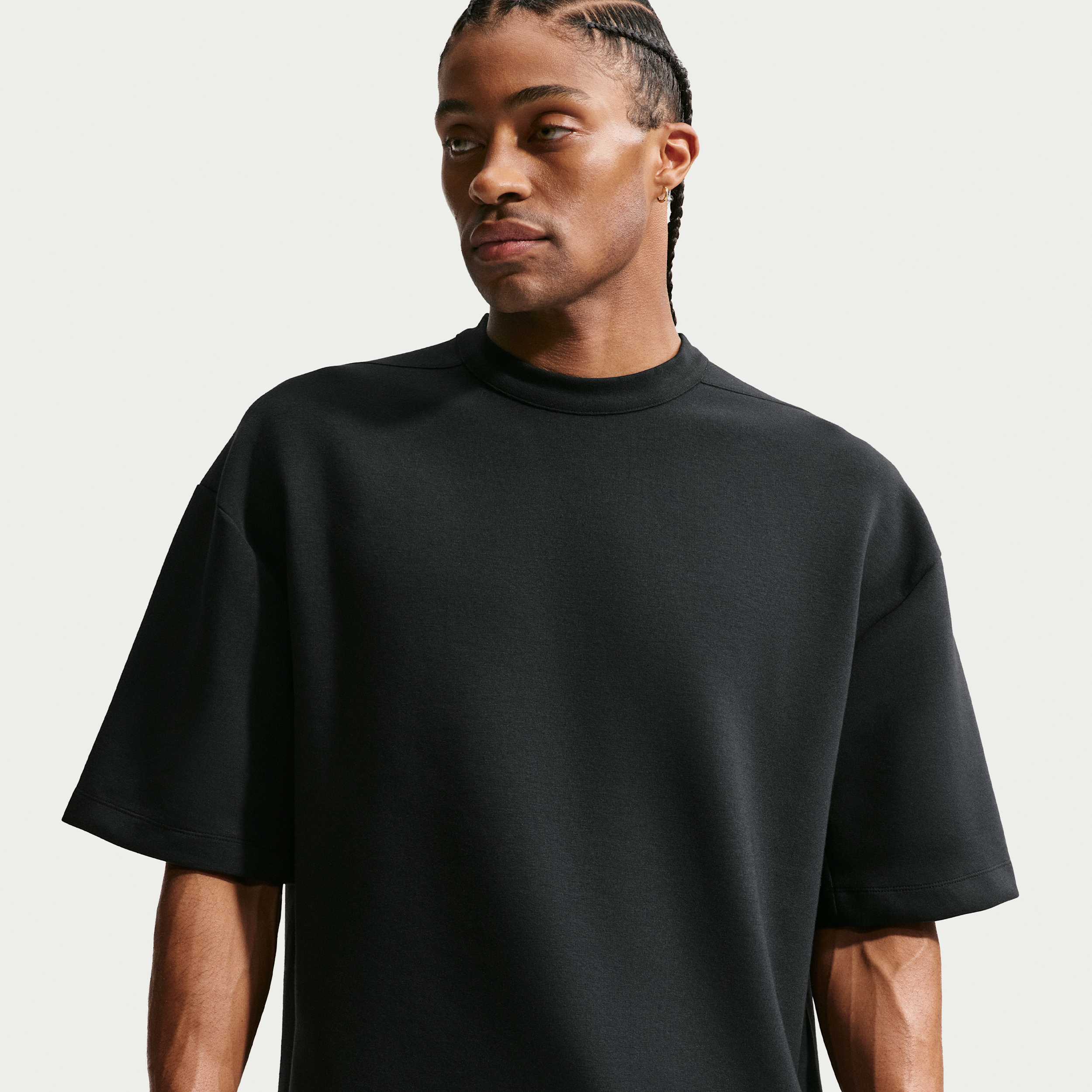 Nike Men's 24.7 ImpossiblySoft Dri-FIT Short-Sleeve Top in Black | IF2736-010
