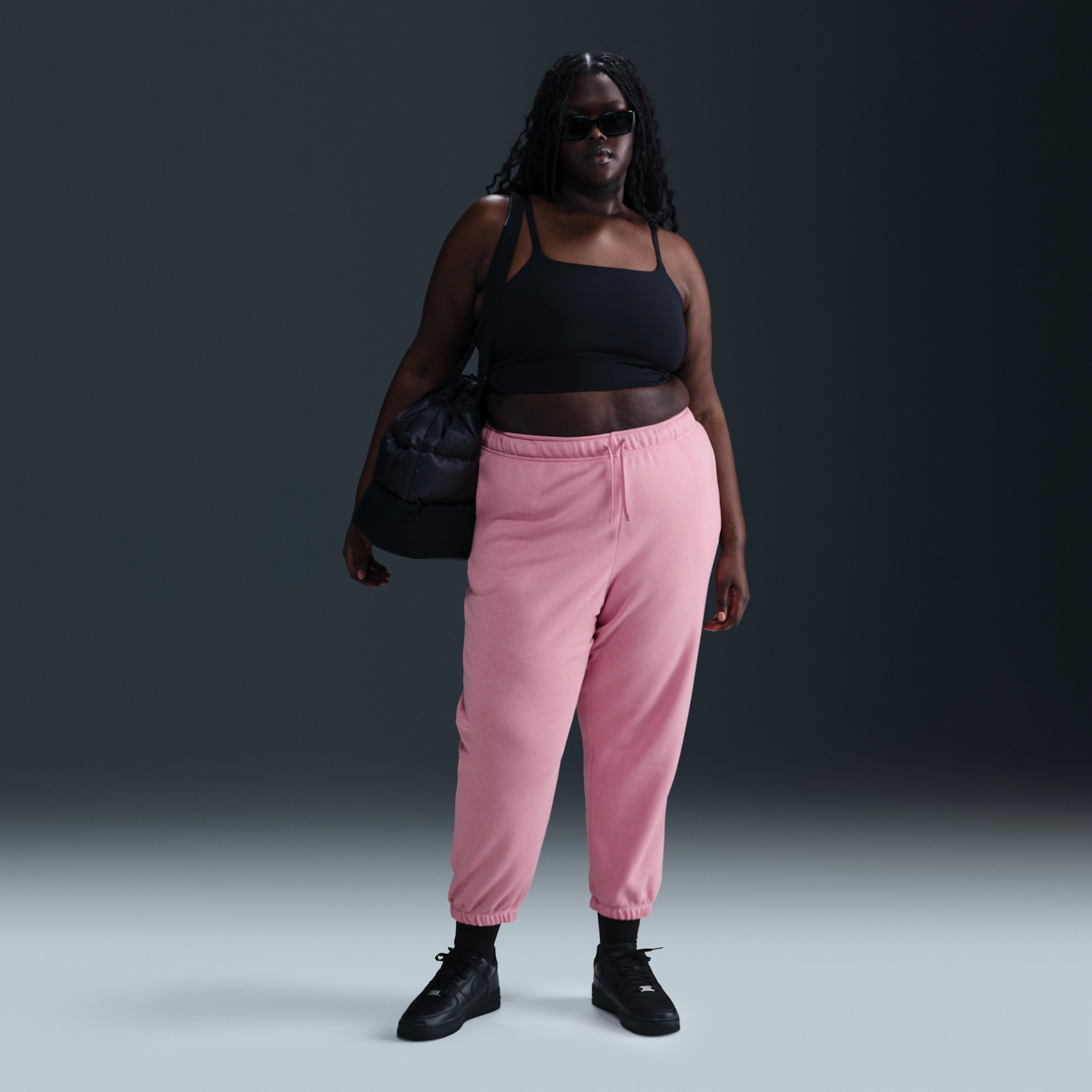 Nike Women's Sportswear Club Fleece Mid-rise Oversized Sweatpants (plus Size) In Pink