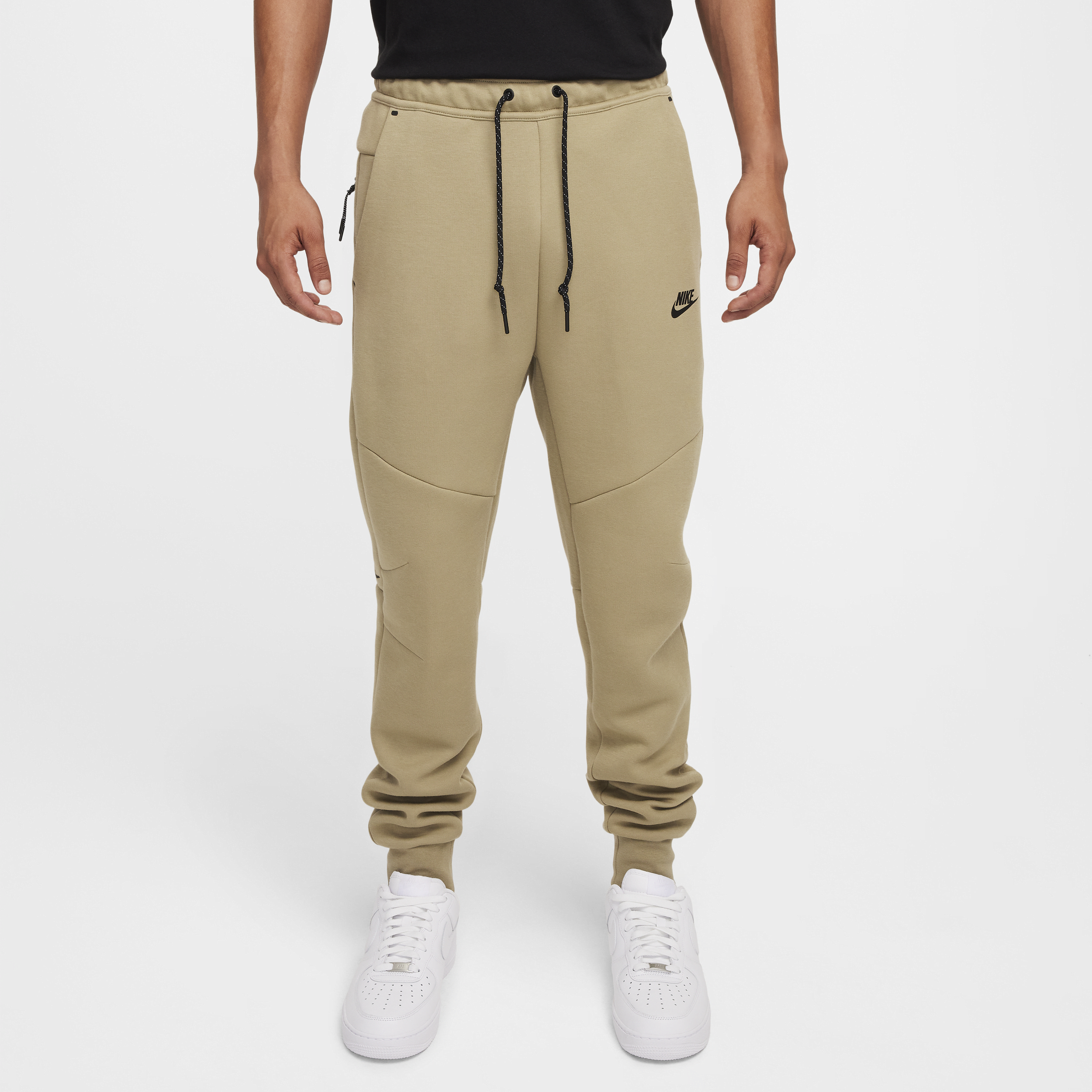 Nike Men's Tech Fleece Jogger Pants In Brown