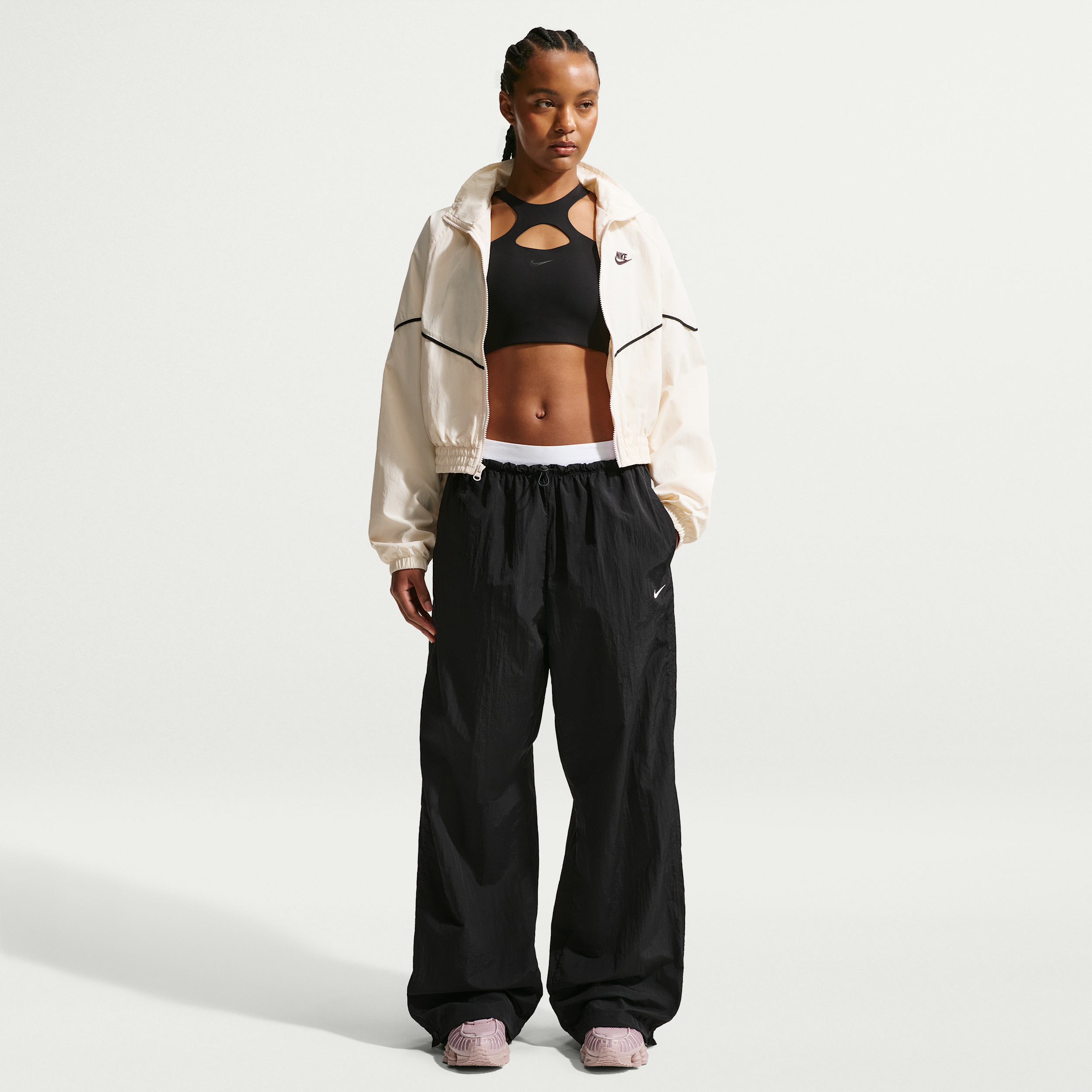 Women's Nike Sportswear Loose High-Waisted Parachute Pants in Black | IF0334-010