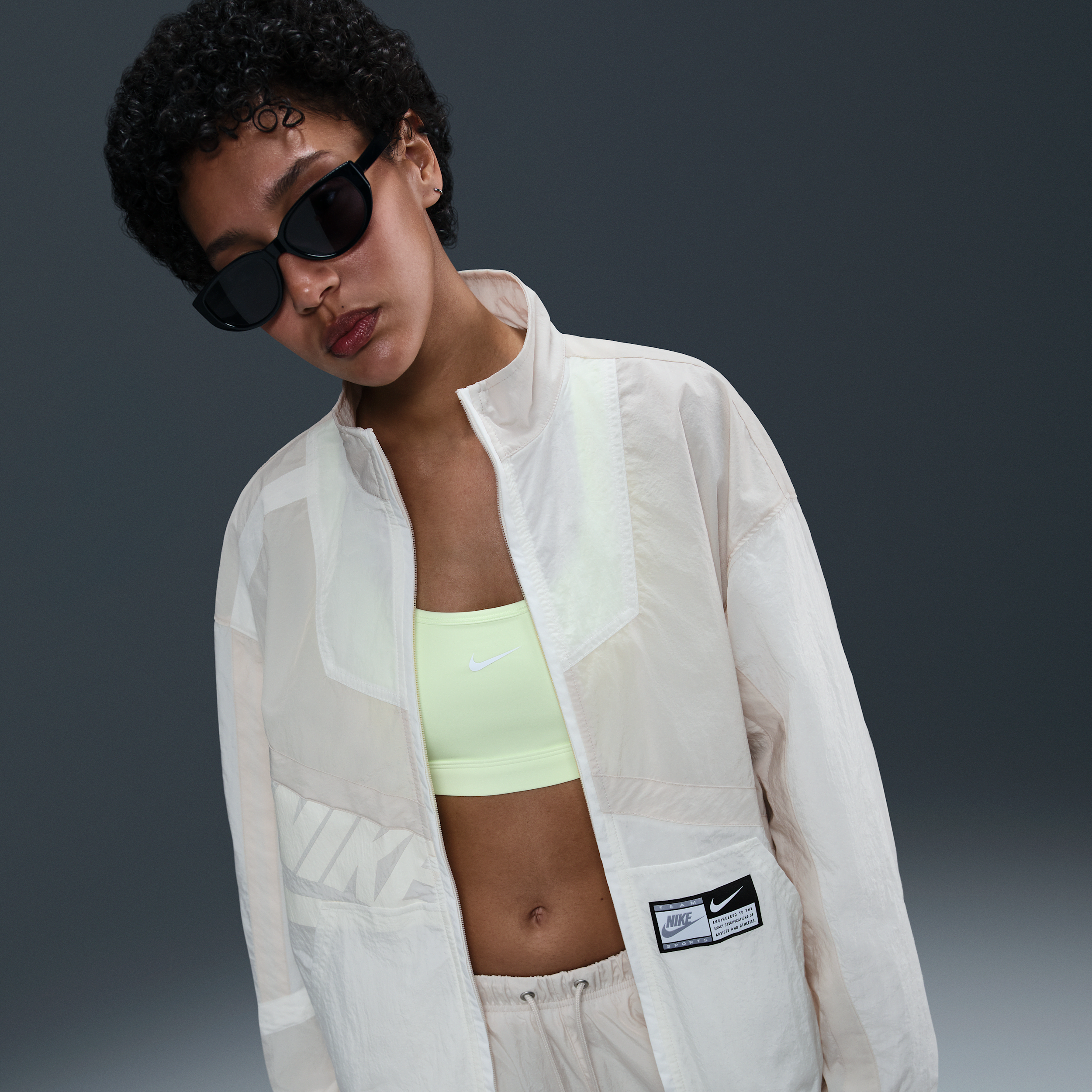 Nike Women's  Sportswear Oversized Woven Jacket In White