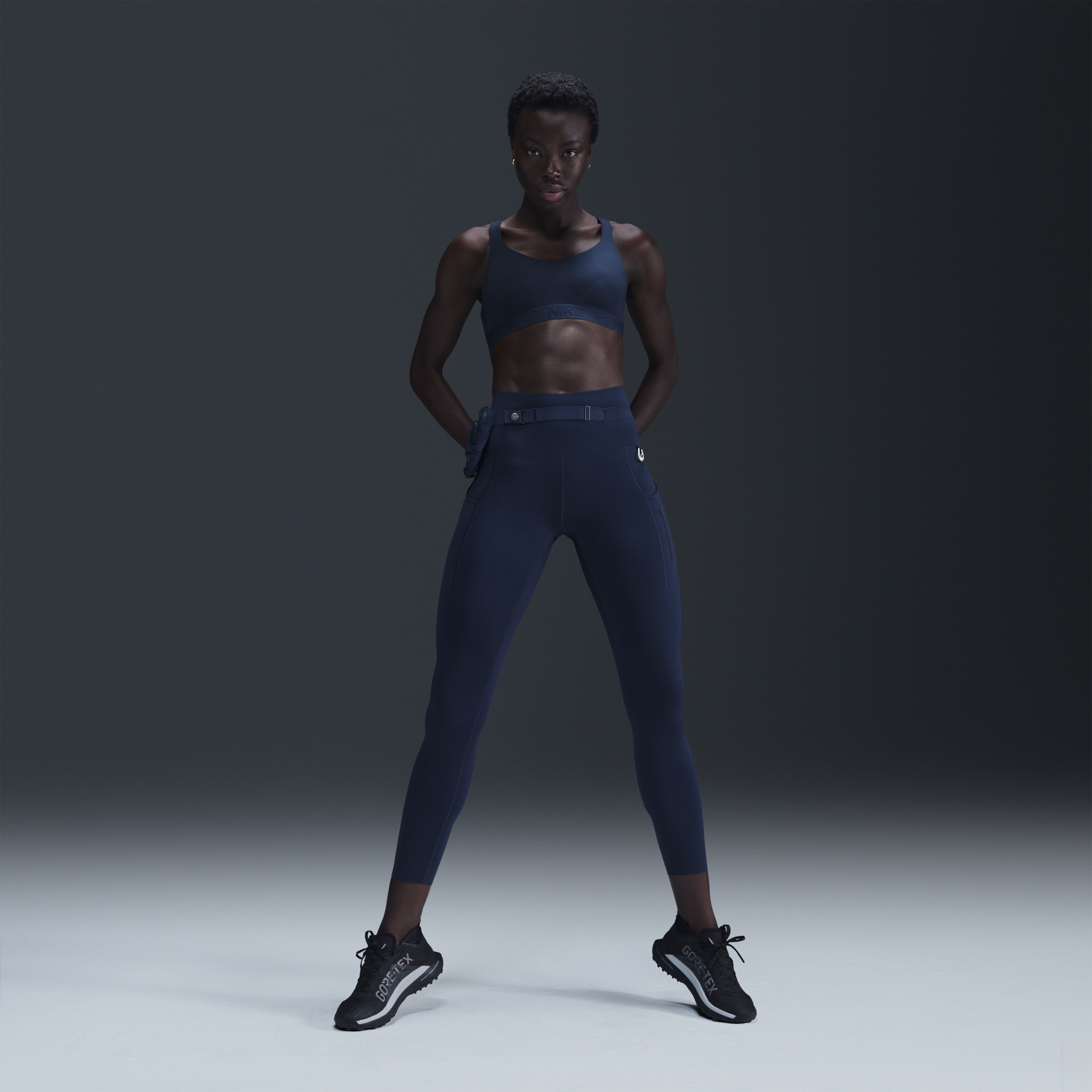 Nike Women's Trail Go Firm-support High-waisted 7/8 Leggings With Pockets In Blue