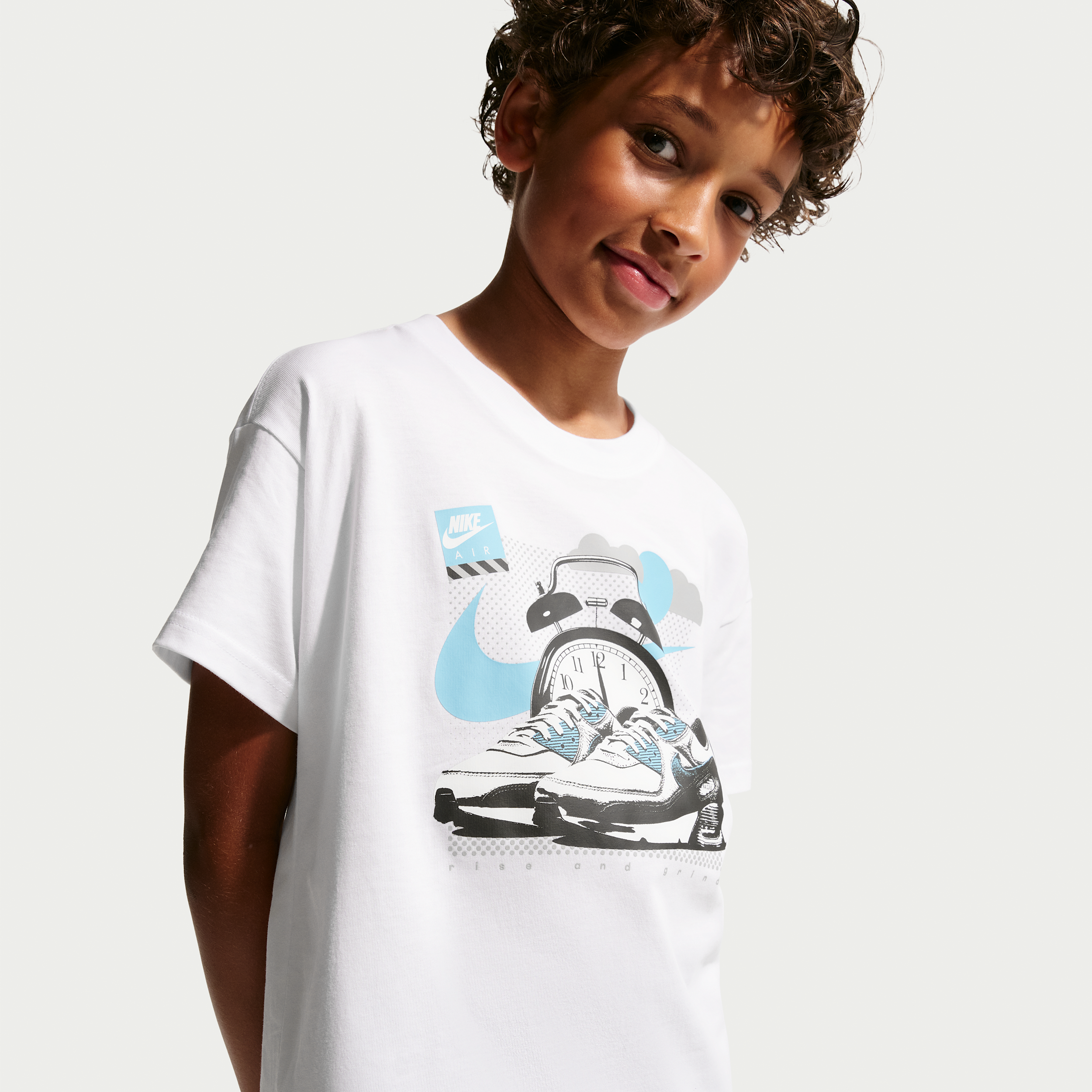 Nike Kids' Sportswear Air Rise N Shine Graphic Tee, Medium, White