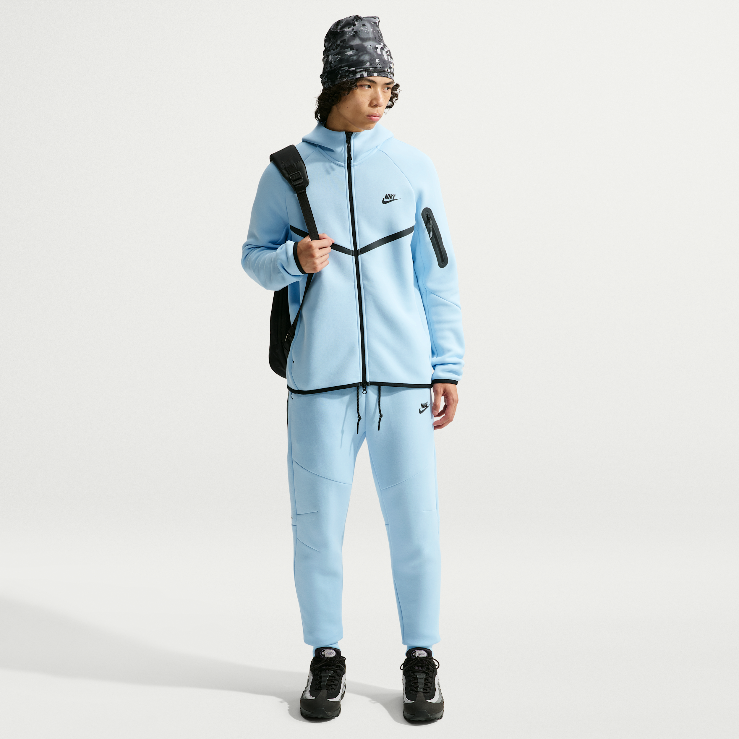 Nike Men's Tech Fleece Jogger Pants in Blue | HV0959-411