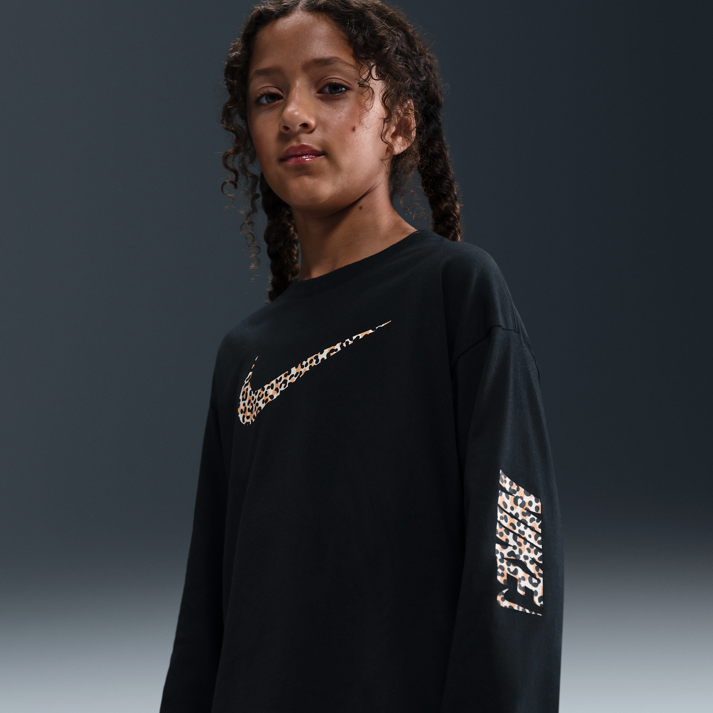 Nike Sportswear Big Kids' (Girls') Long-Sleeve T-Shirt in Black | IO9415-010