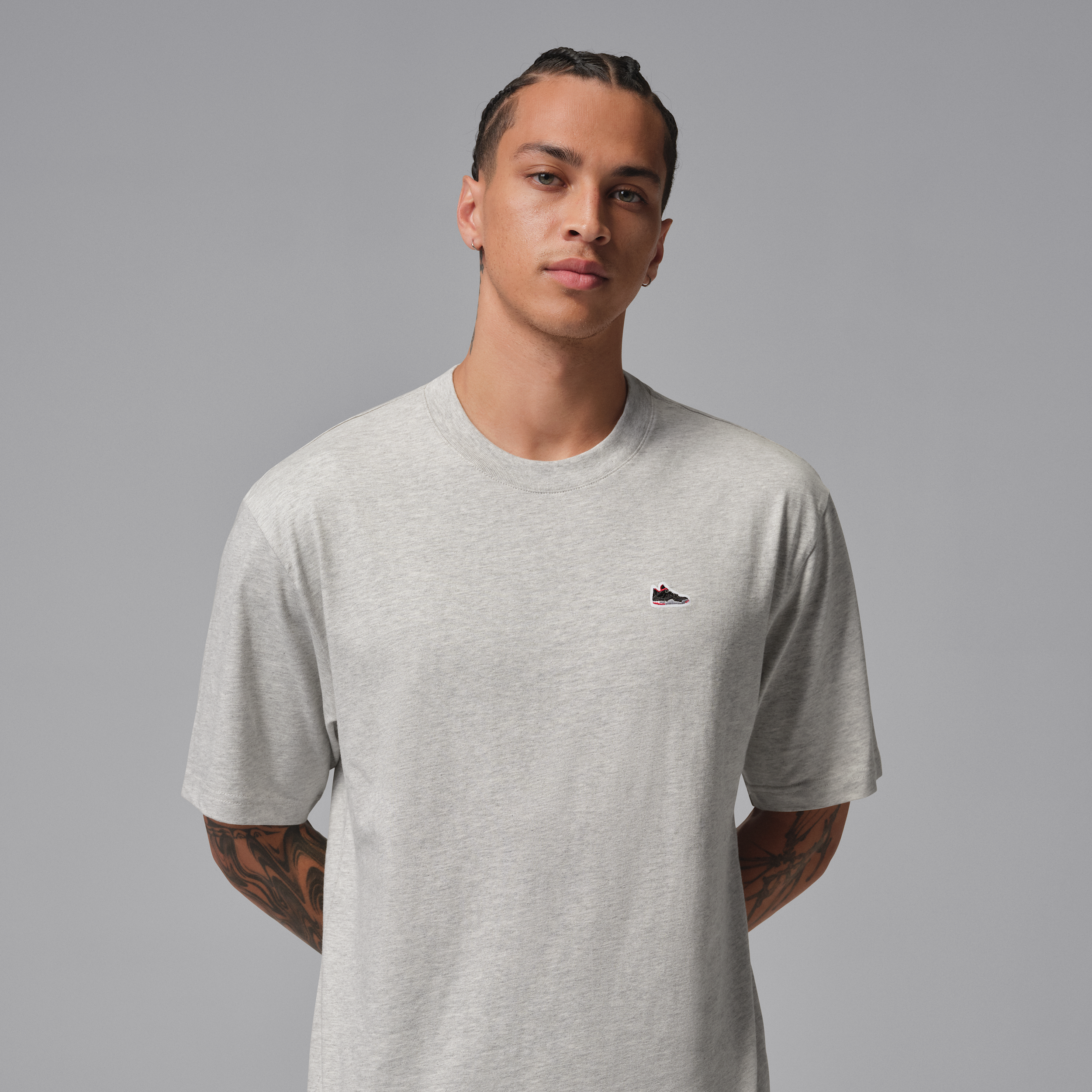 Jordan Mens Sneaker Patch Short Sleeve Crew - - Grey Size XXL