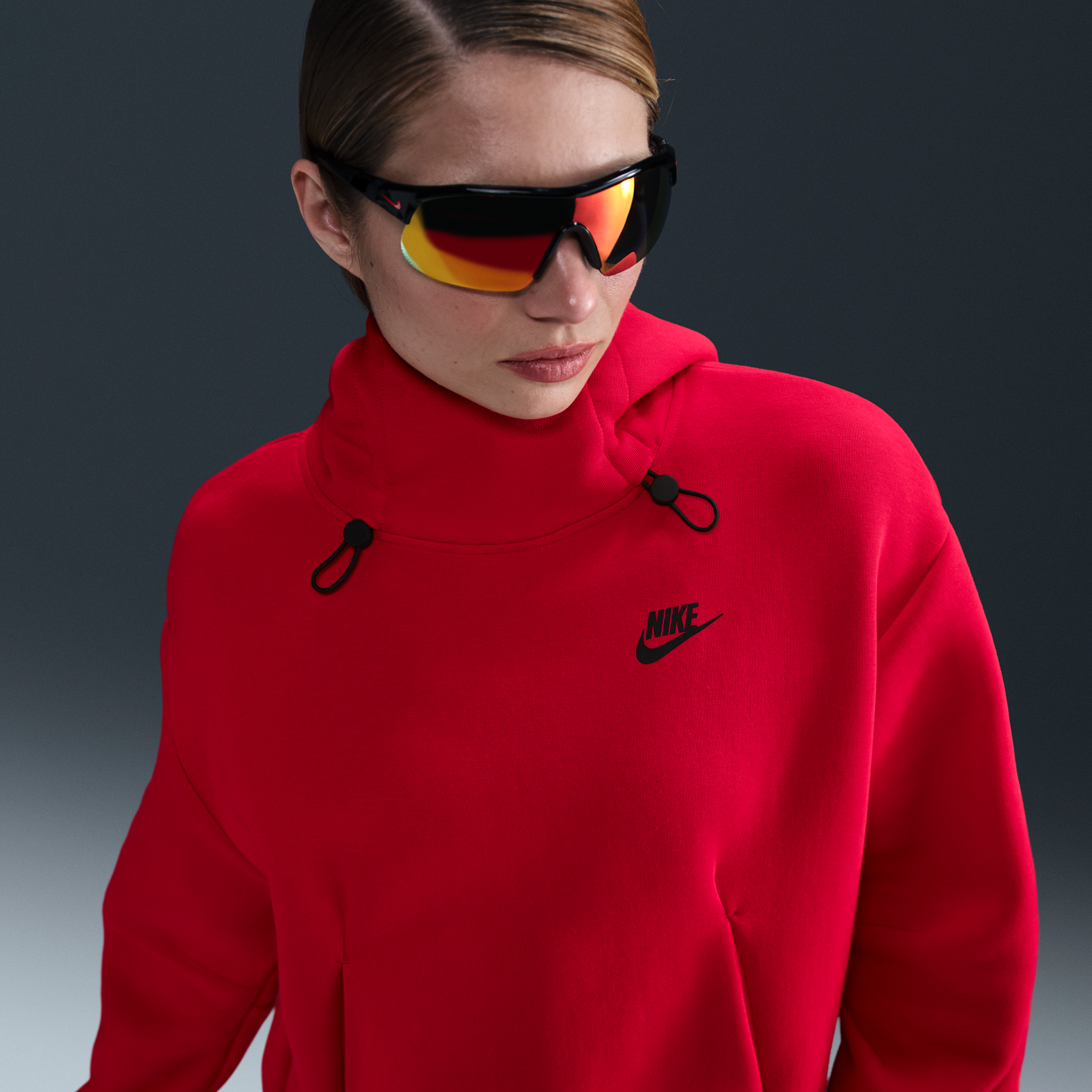 Nike Sportswear Oversize Tech Fleece Hoodie In Red
