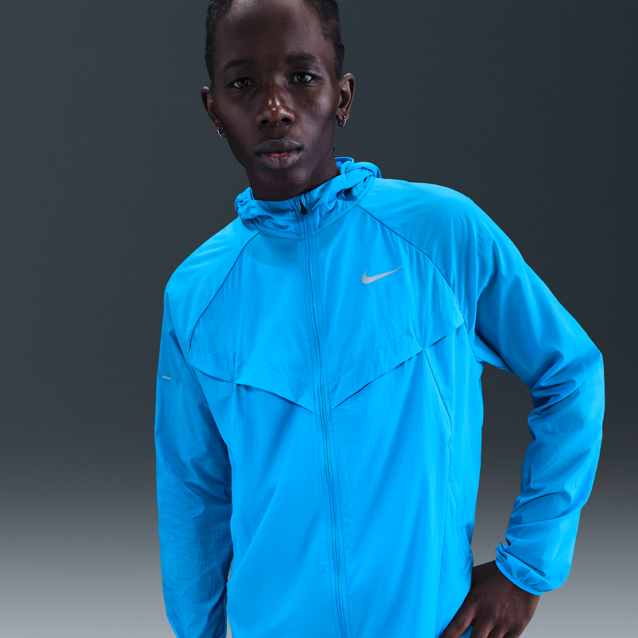 Nike Men's Stride Repel Uv Running Jacket In Blue