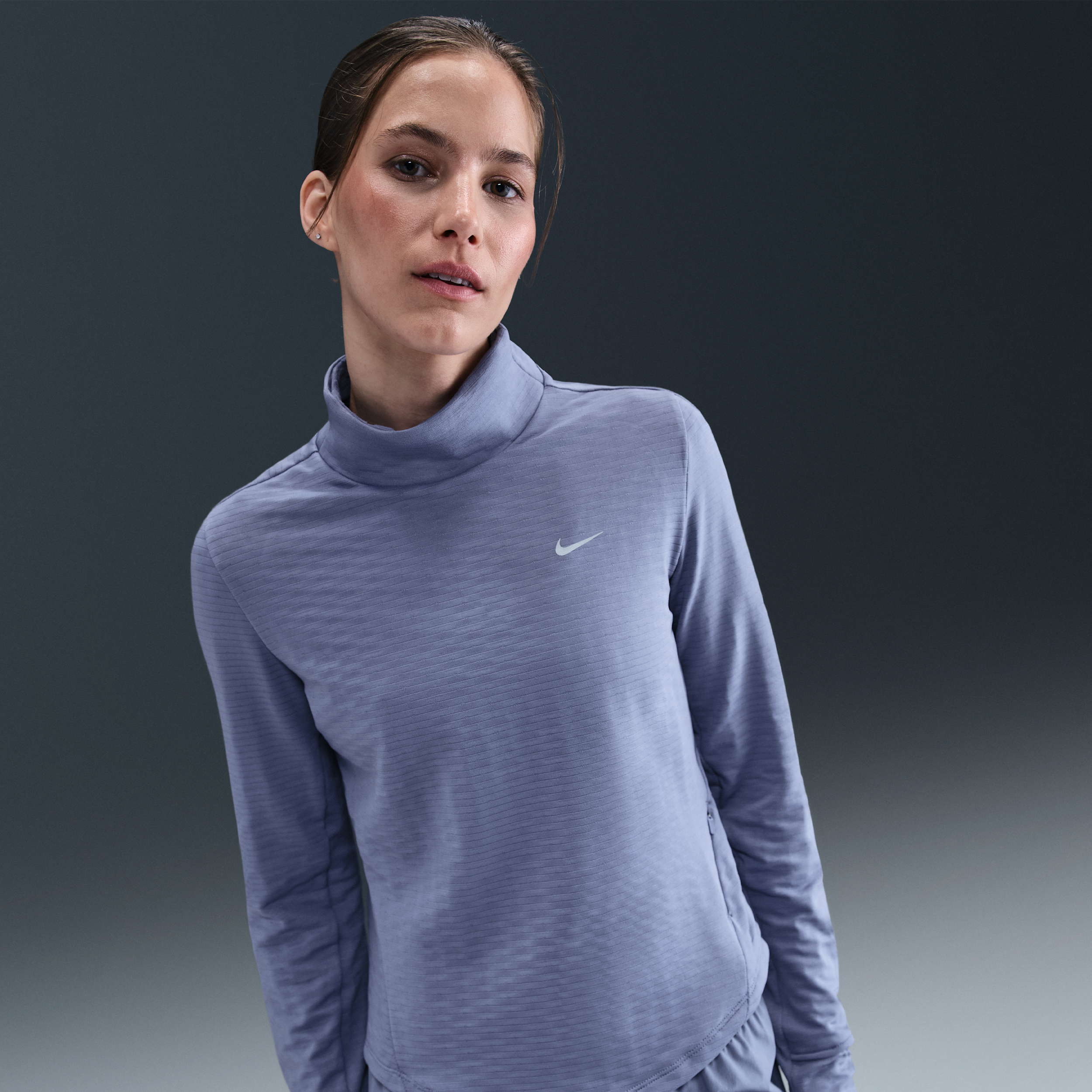 Nike Women's Swift Therma-FIT Turtle-Neck Running Top in Blue | HV2969-499