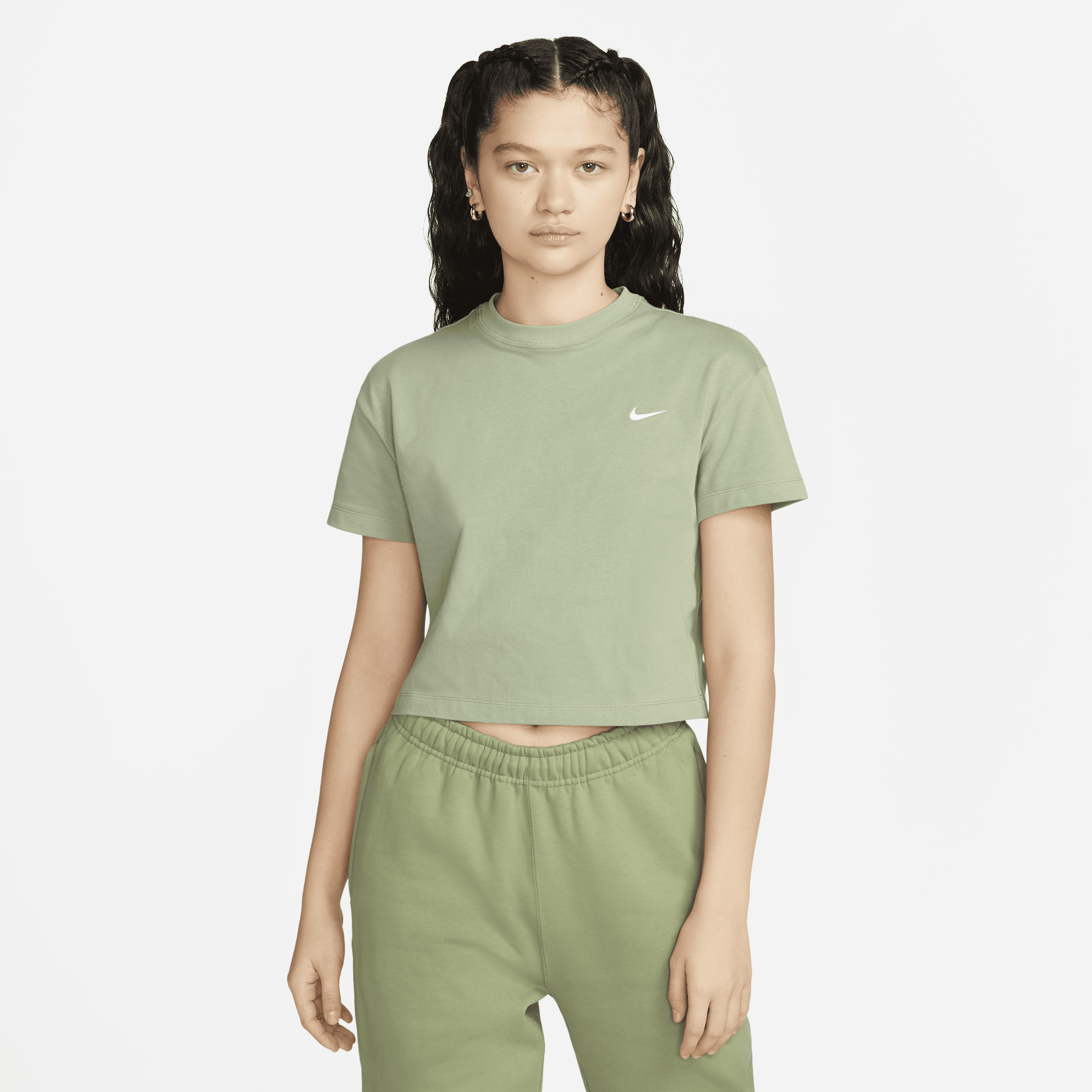 Nike Women's Solo Swoosh T-shirt In Green