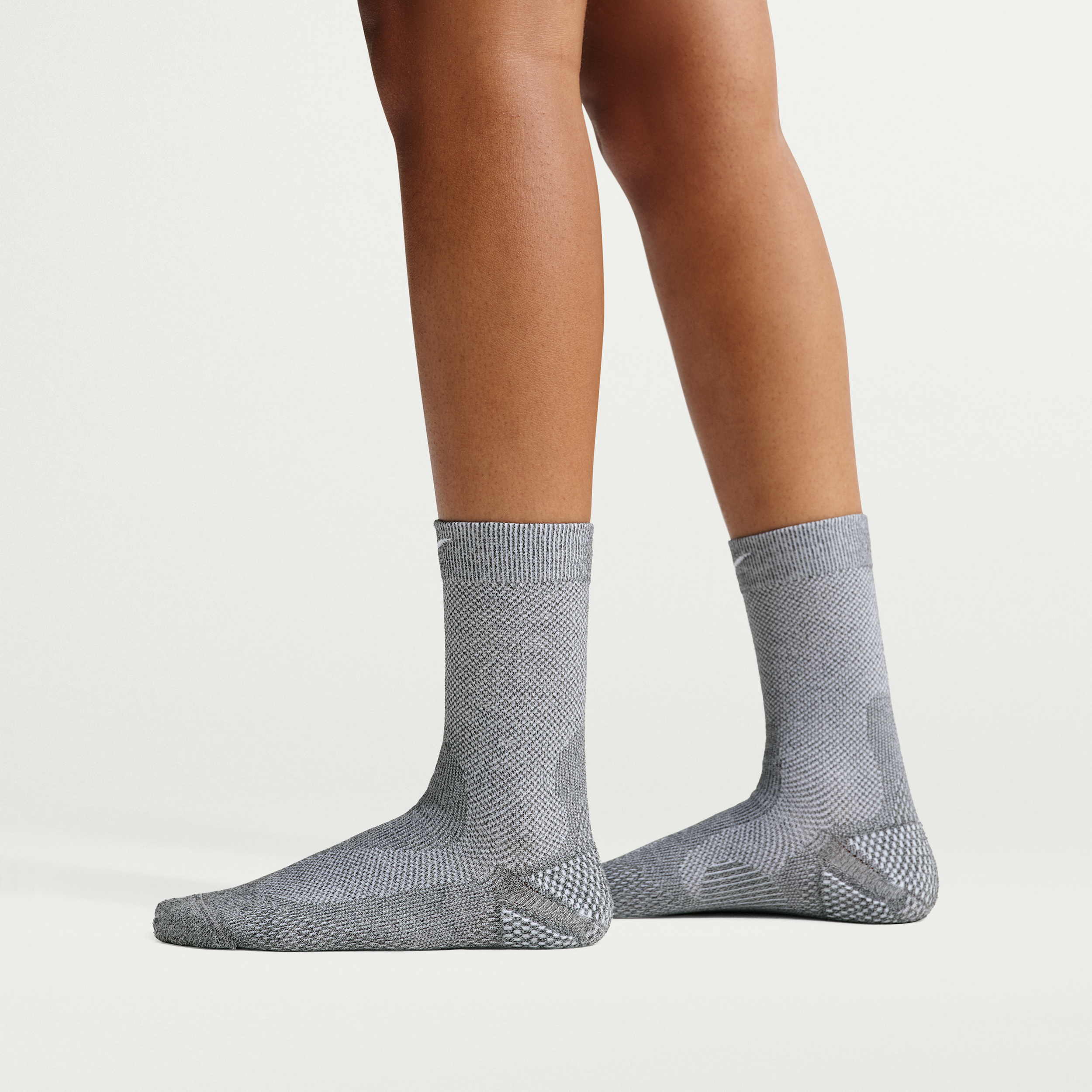 Nike Unisex Run Lightweight Running Crew Socks (1 Pair) in Grey | HV6919-050
