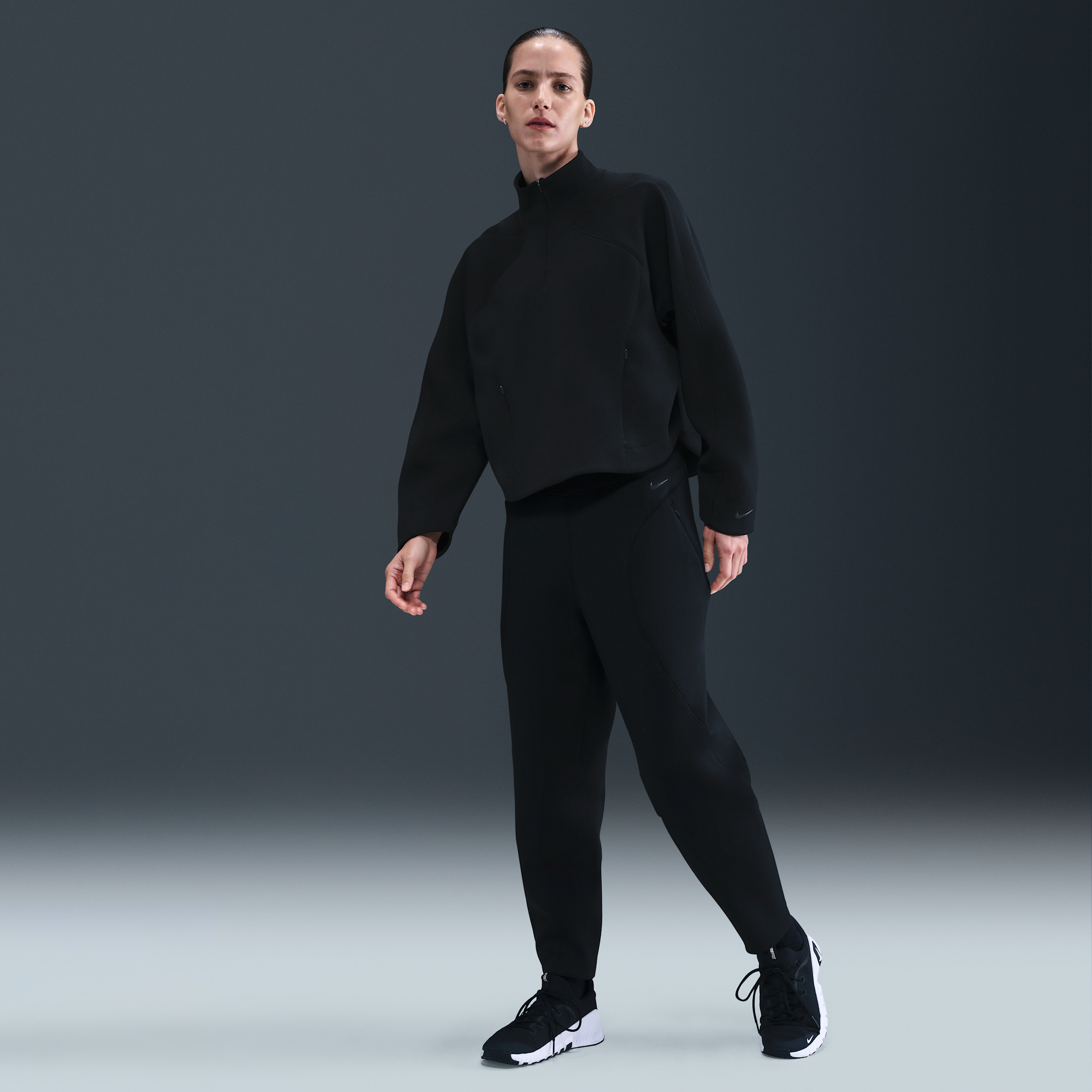 Nike Women's Universa Dri-fit Mid-rise Loose 7/8 Pants In Black