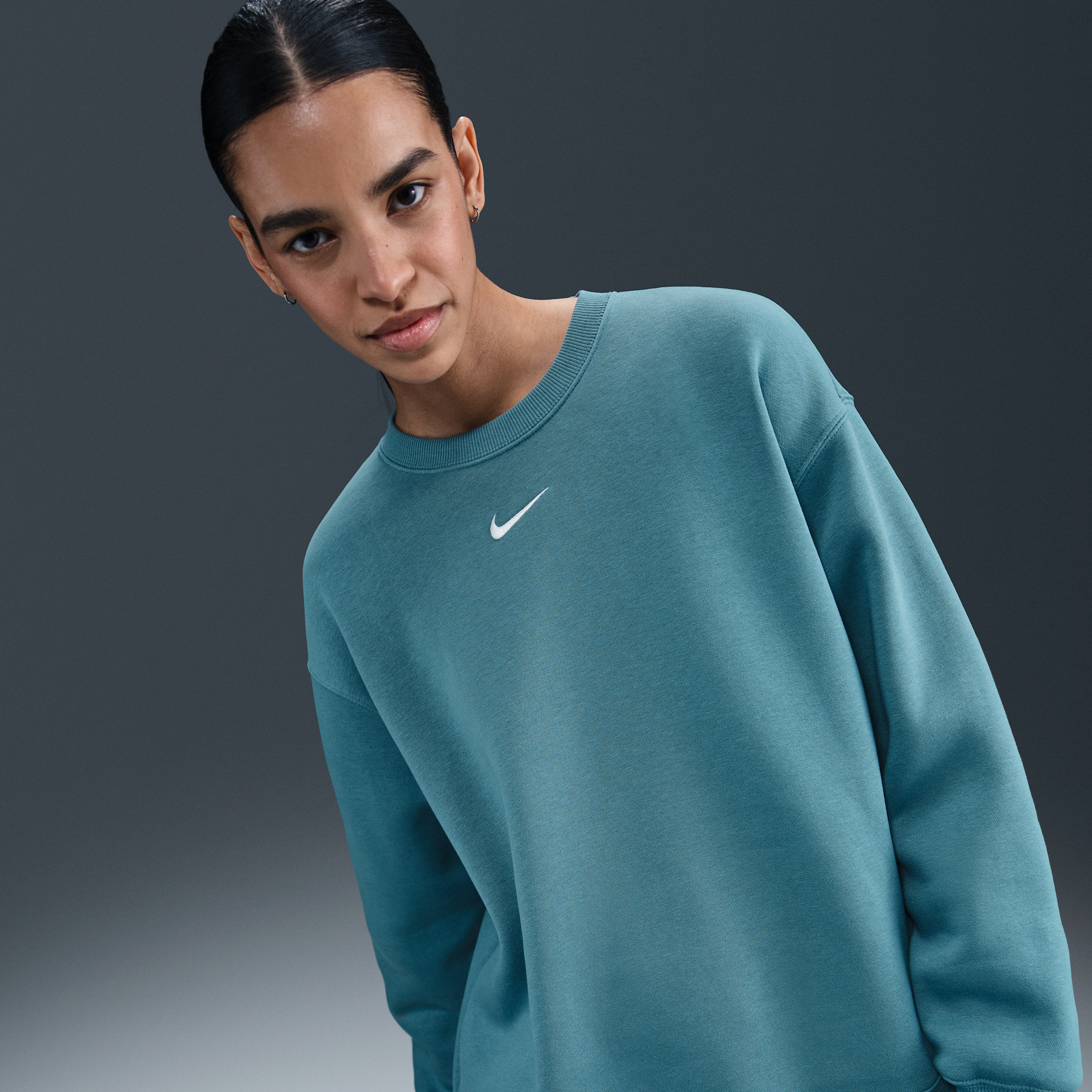Nike Women's  Sportswear Phoenix Fleece Oversized Crew-neck Sweatshirt In Blue