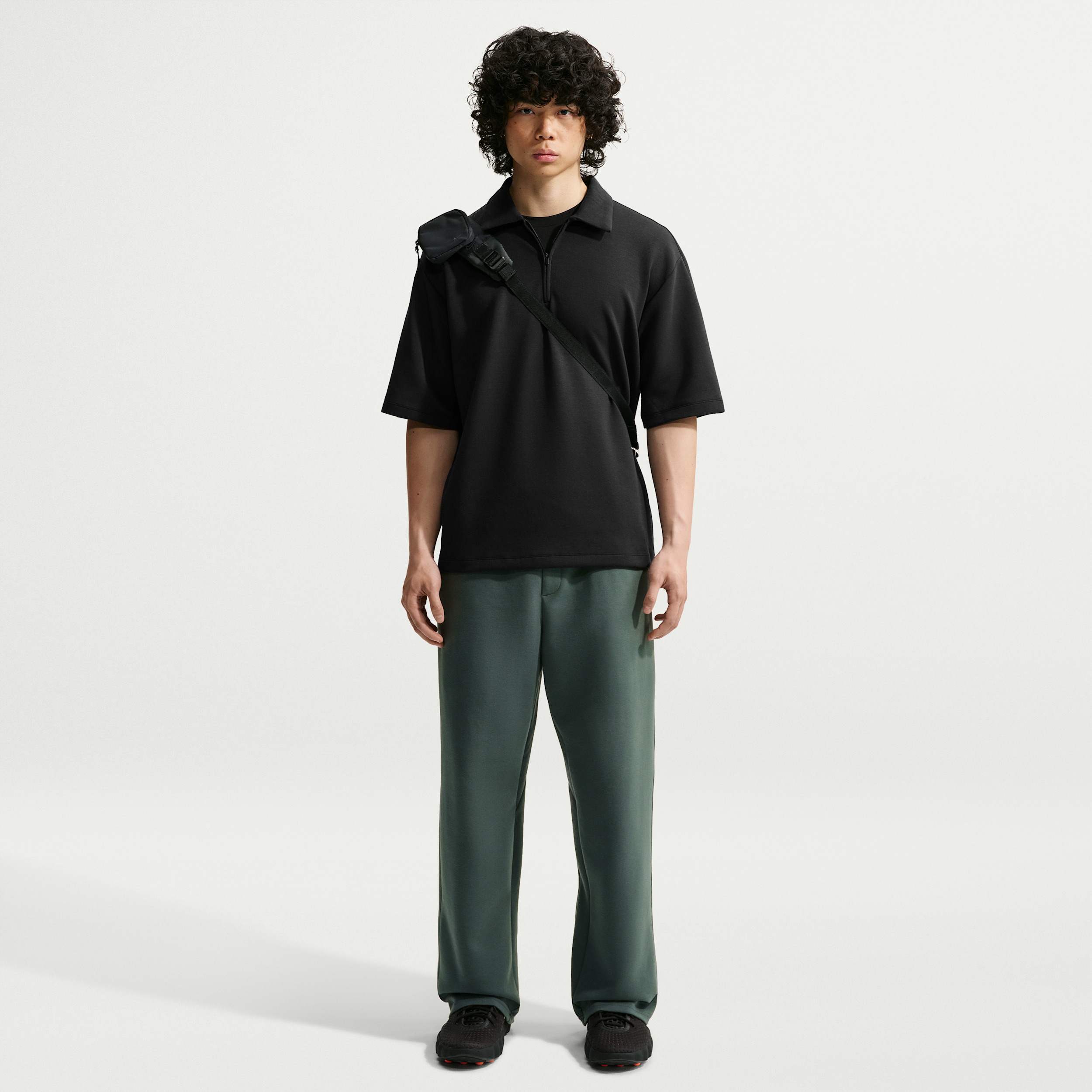 Nike Men's 24.7 Impossiblysoft Dri-fit Straight-leg Pants In Green