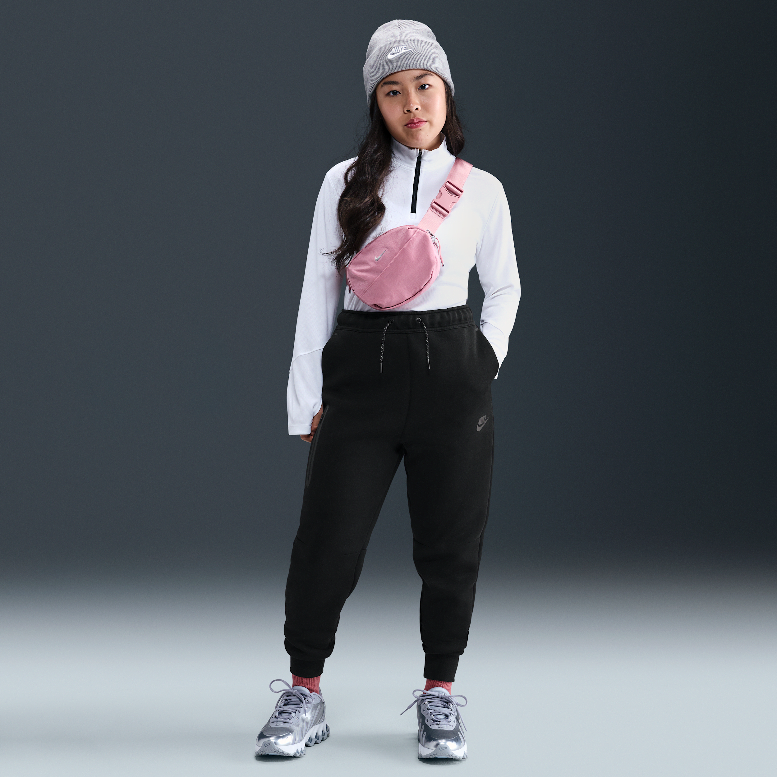 Nike Unisex  Sportswear Tech Fleece Girls' Jogger Pants (extended Size)