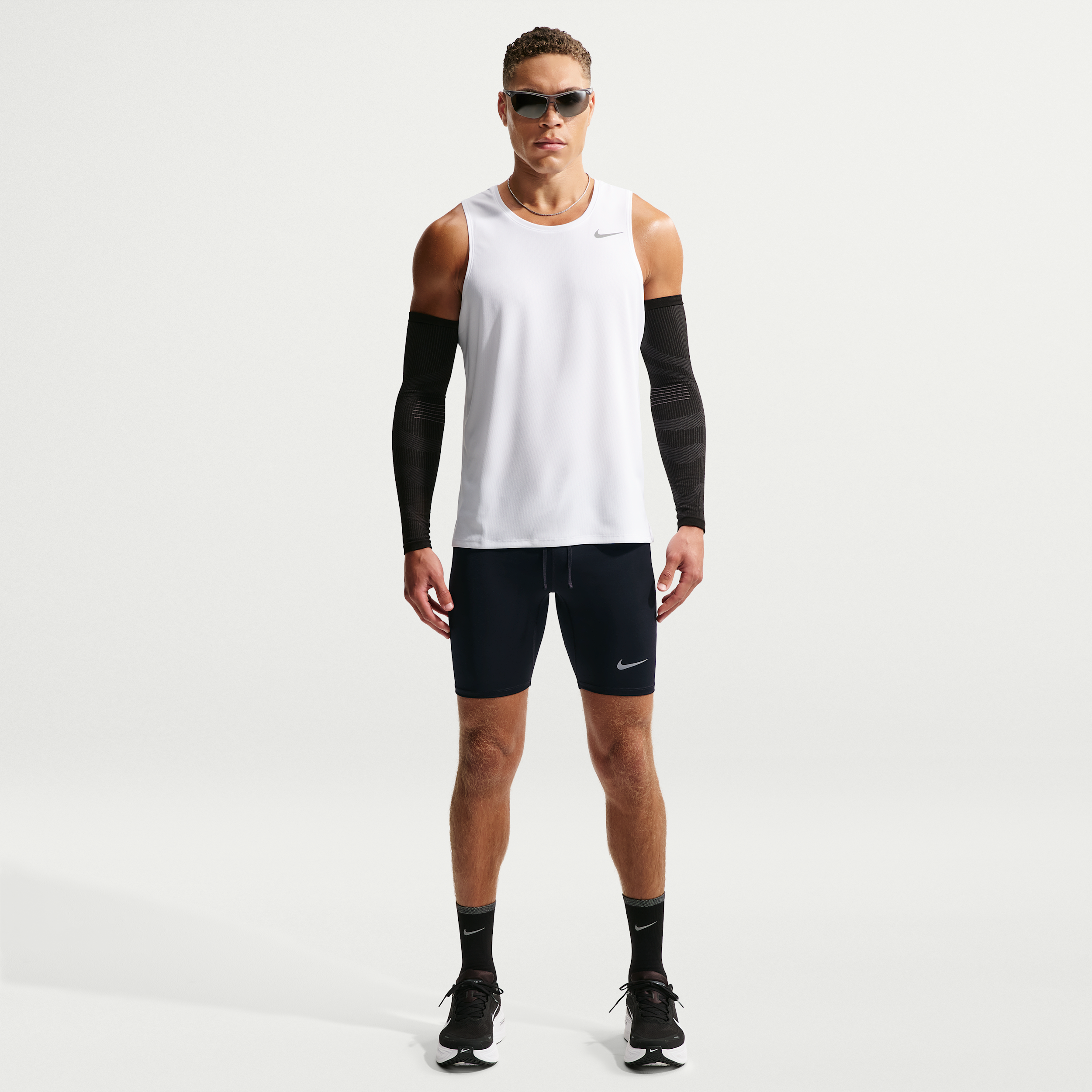 Nike Men's Fast Dri-FIT Brief-Lined Running Half-Length Tights in Black Size: Medium