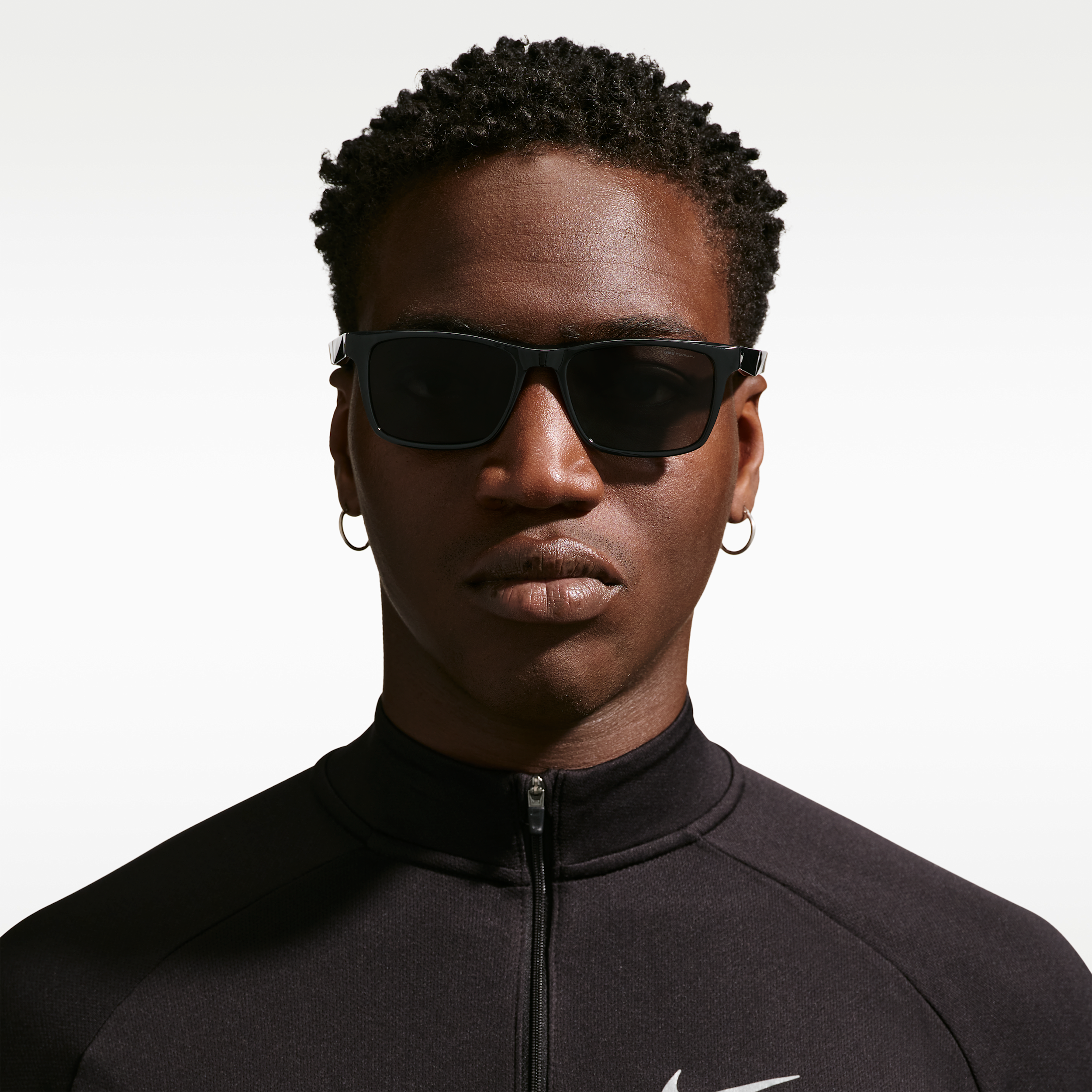 Nike Men's Radeon 1 Sunglasses in Grey | IU8107X-060