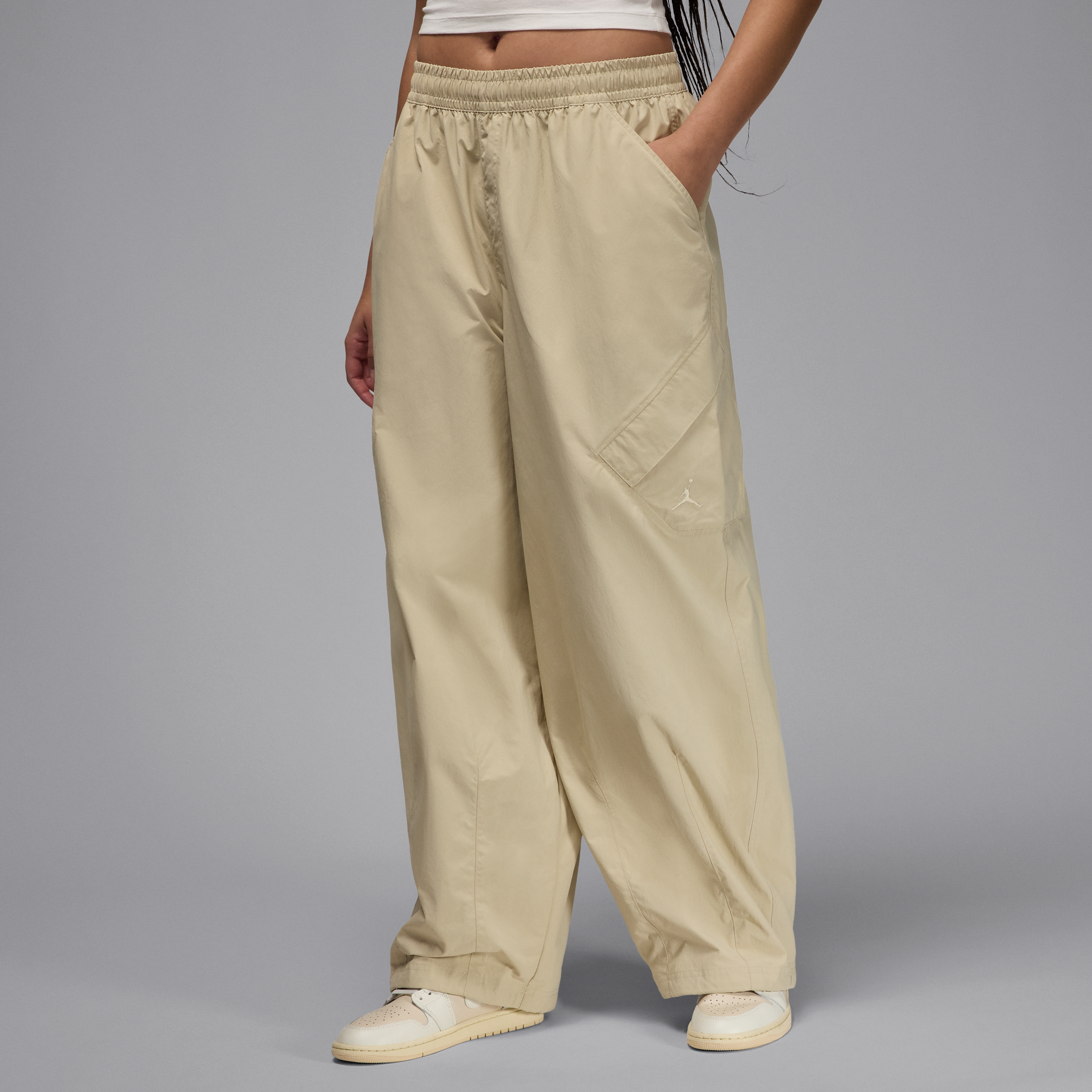 JORDAN WOMEN'S FLIGHT CHICAGO PARACHUTE PANTS 1015710453