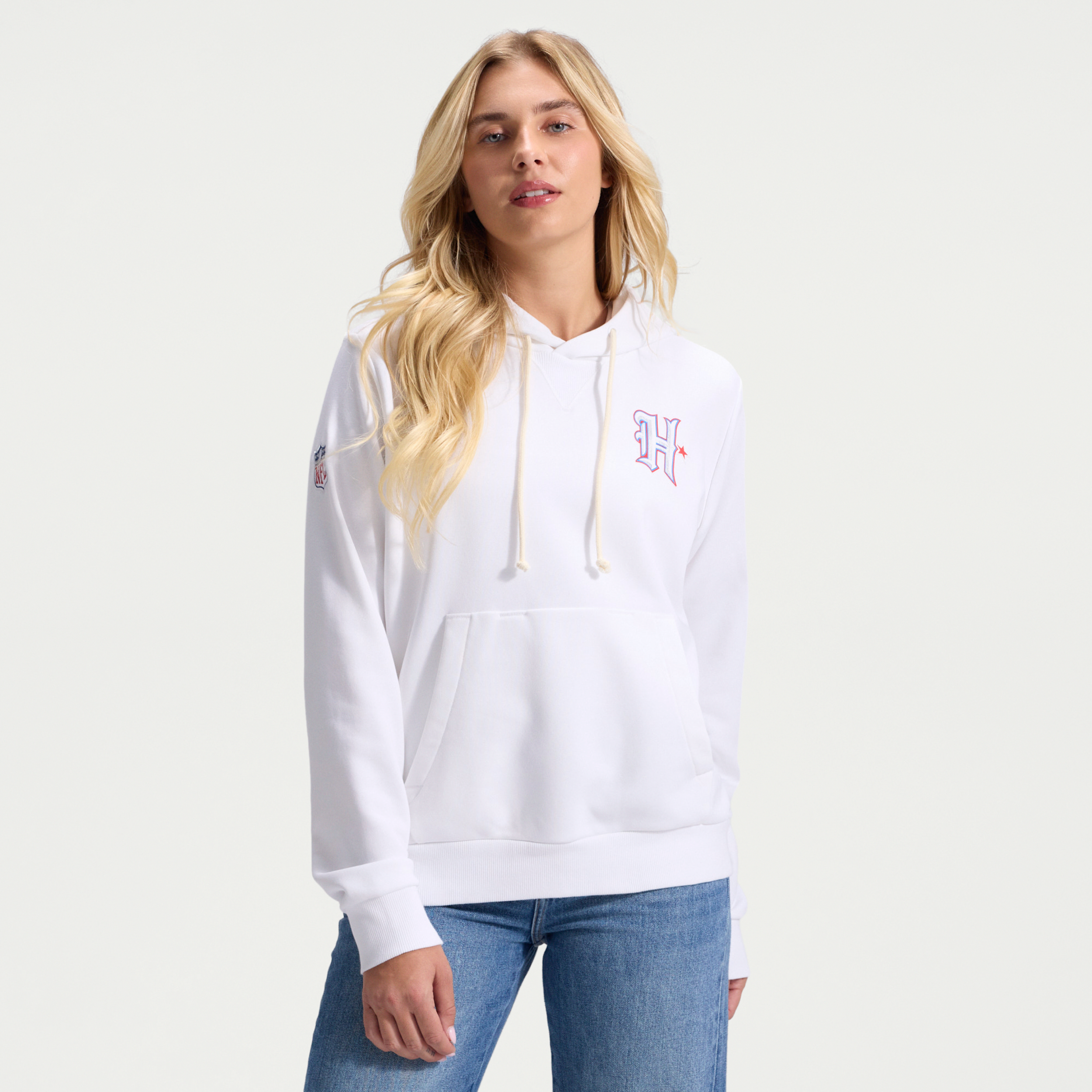 Houston Texans Rivalries Collection Sideline Nike Women's Dri-FIT NFL Pullover Hoodie in White | 03C310A9H-3NE