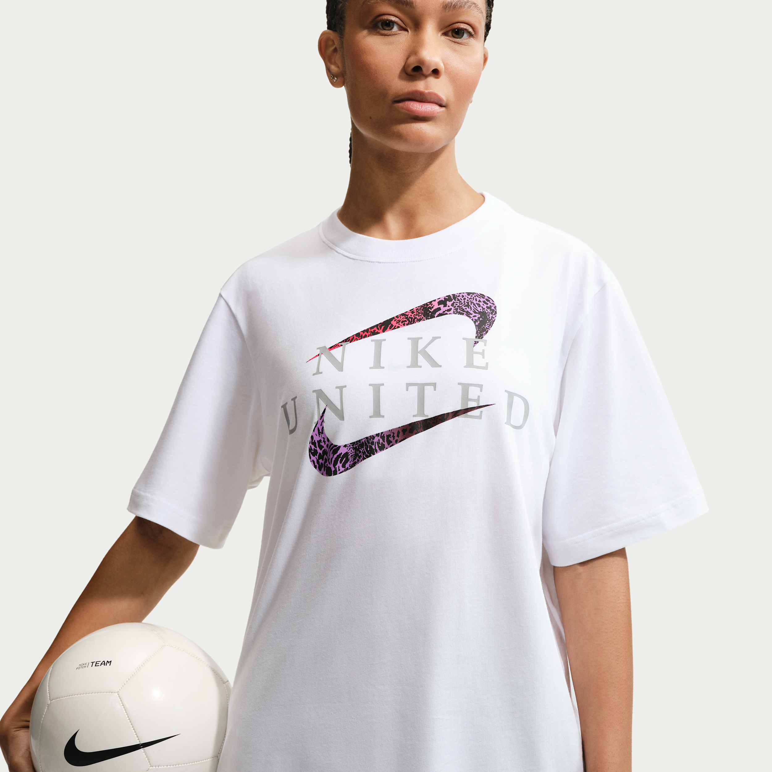 Nike Women's United Soccer T-Shirt in White | IR6882-100