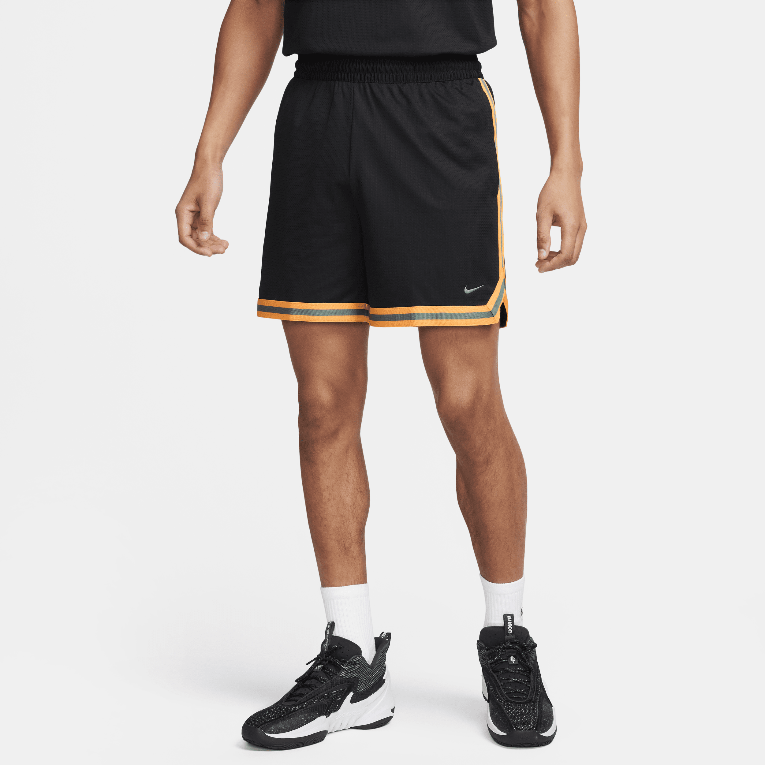 Nike Men's Dna Dri-fit 6" Basketball Shorts In Black