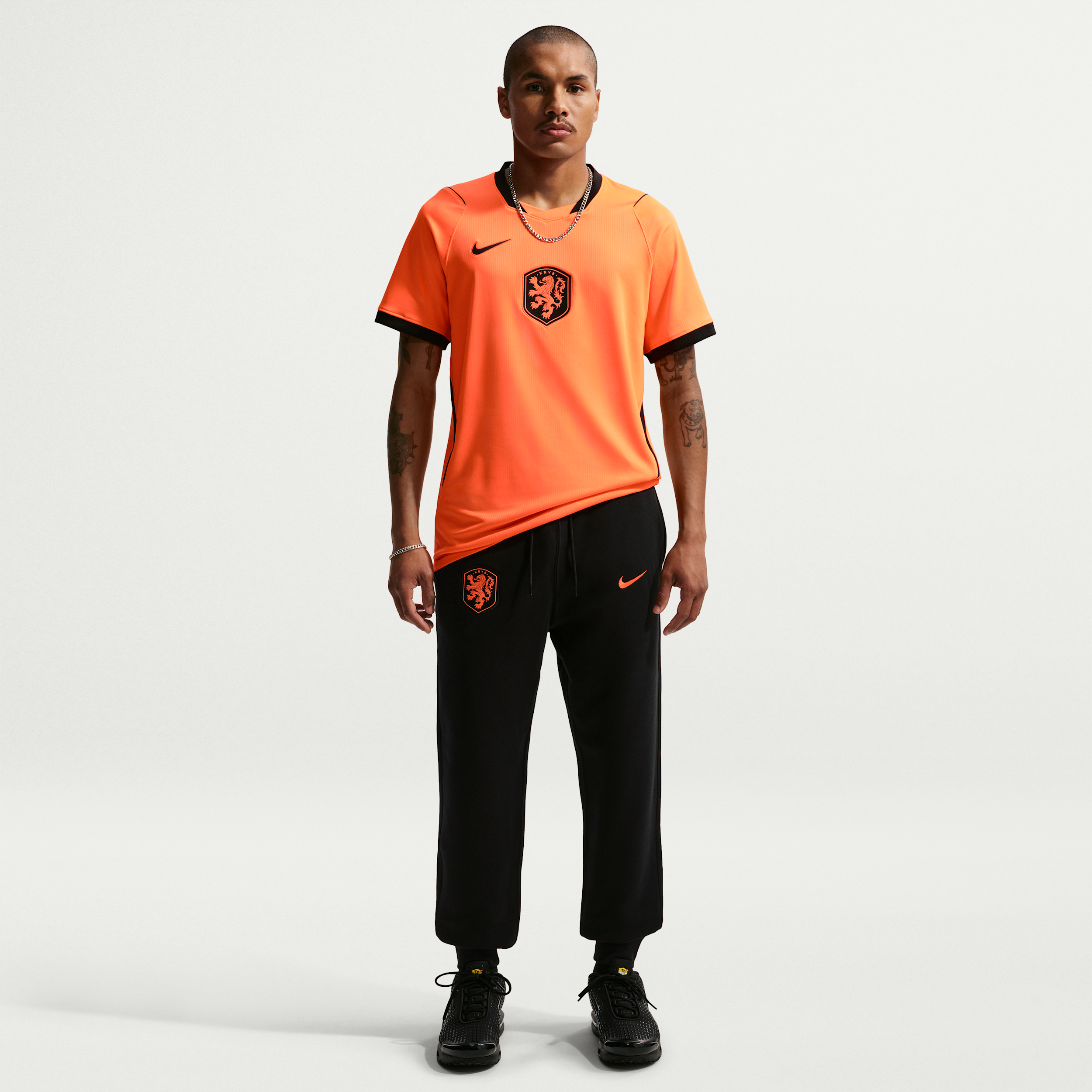 Netherlands Club Nike Men's Soccer Jogger Pants in Black | IB6291-010
