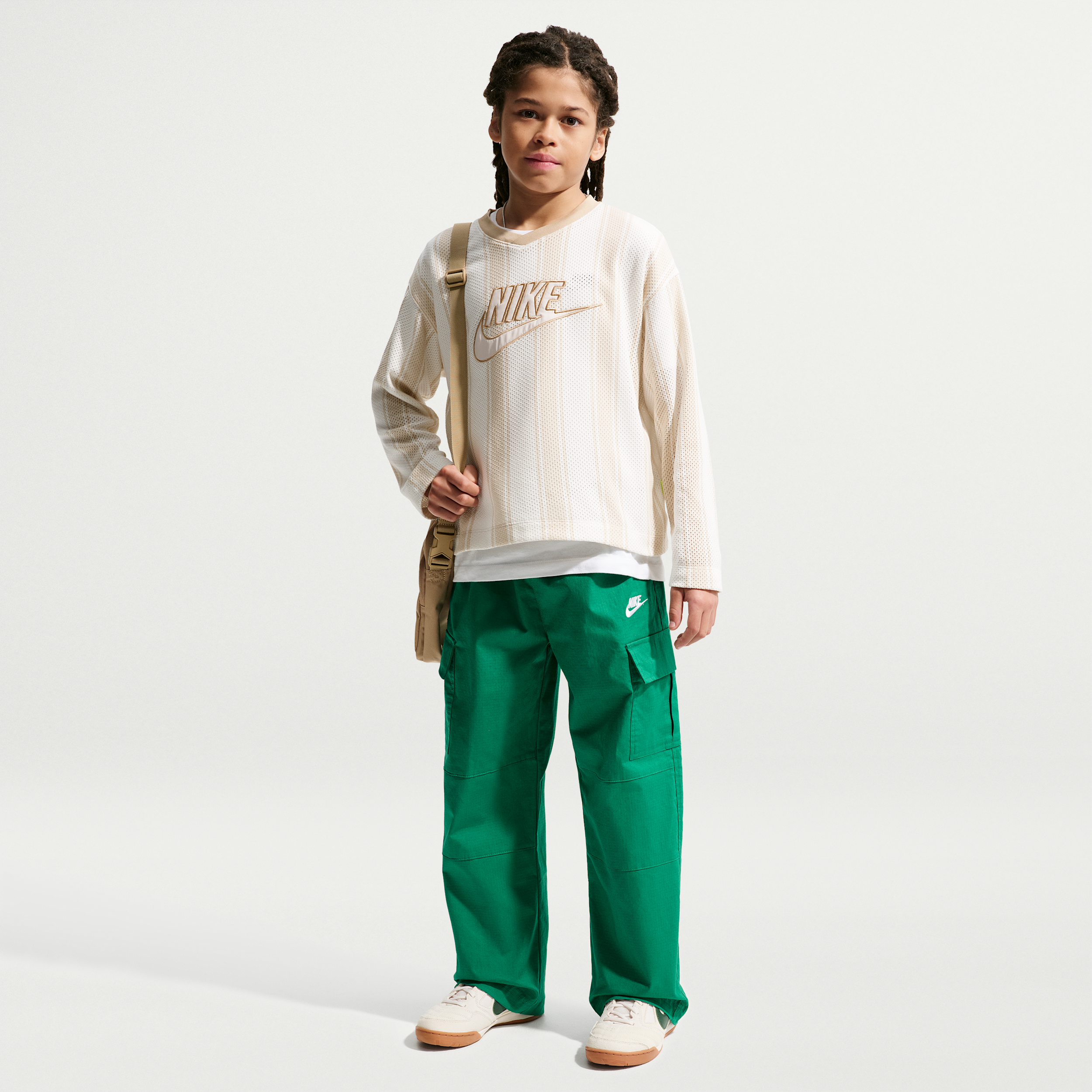 Nike Sportswear Club Big Kids' Woven Cargo Pants in Green | IF2825-365