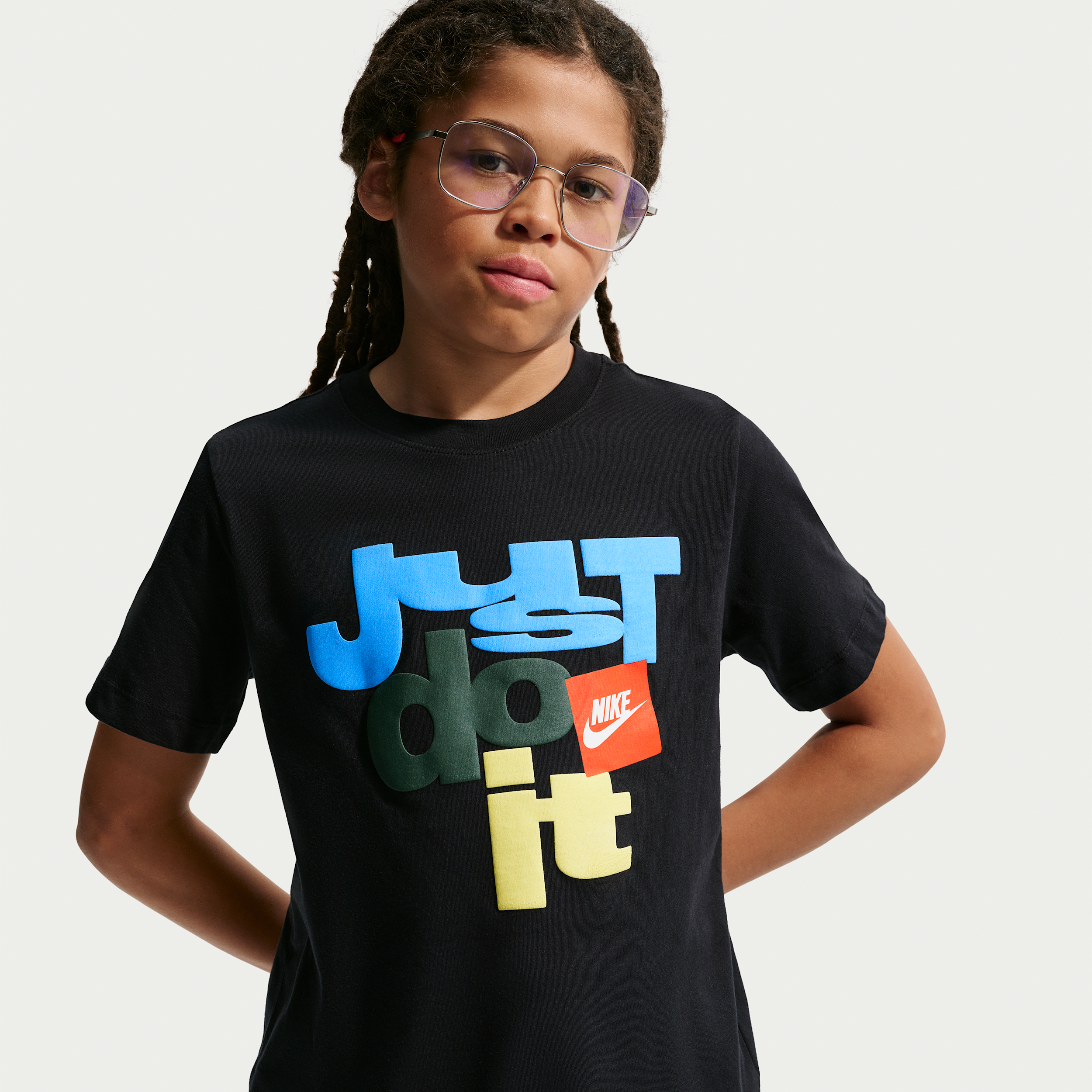 Nike Sportswear Club Big Kids' T-Shirt in Black | IO1963-010