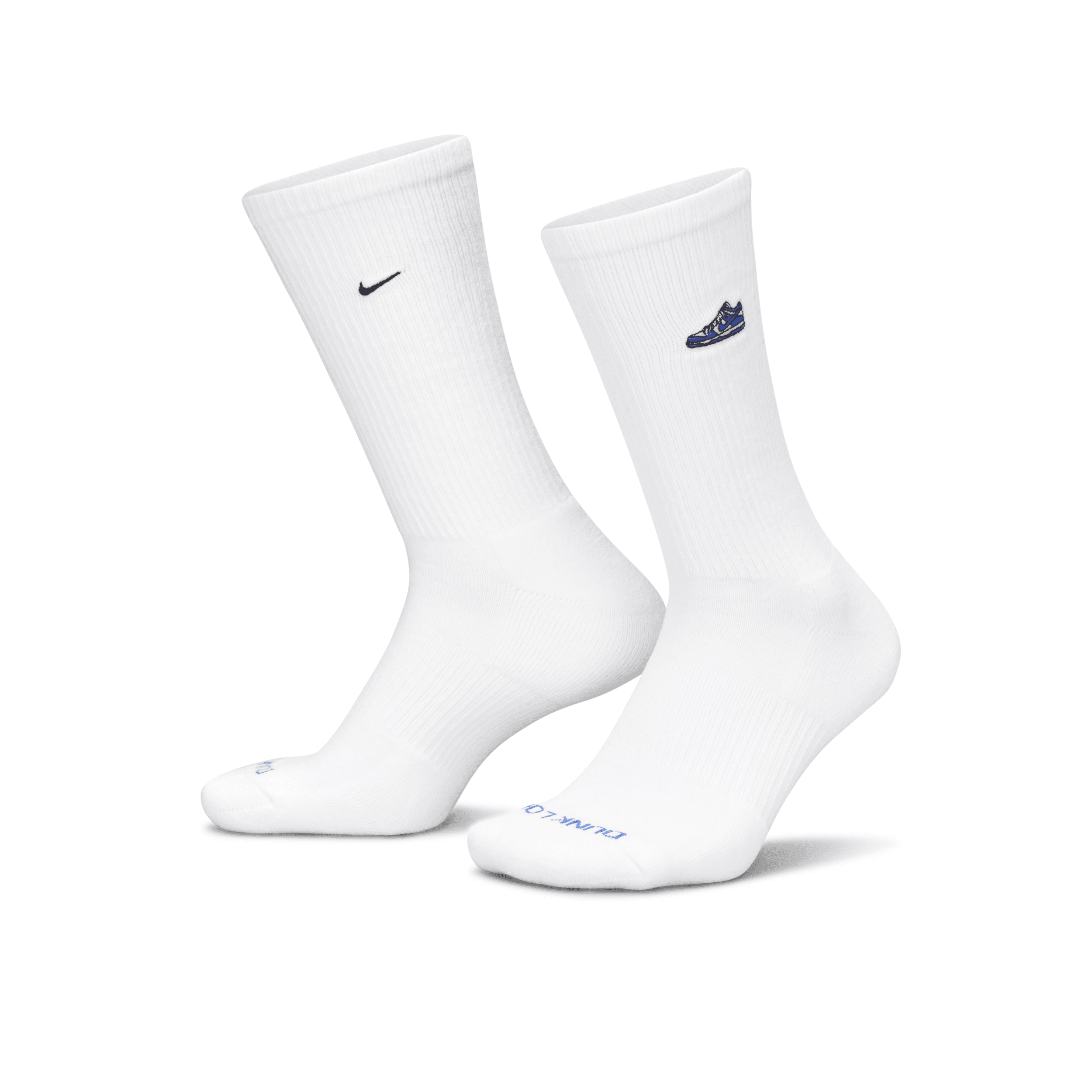 Shop Nike Unisex Everyday Plus Cushioned Crew Socks (1 Pair) In White
