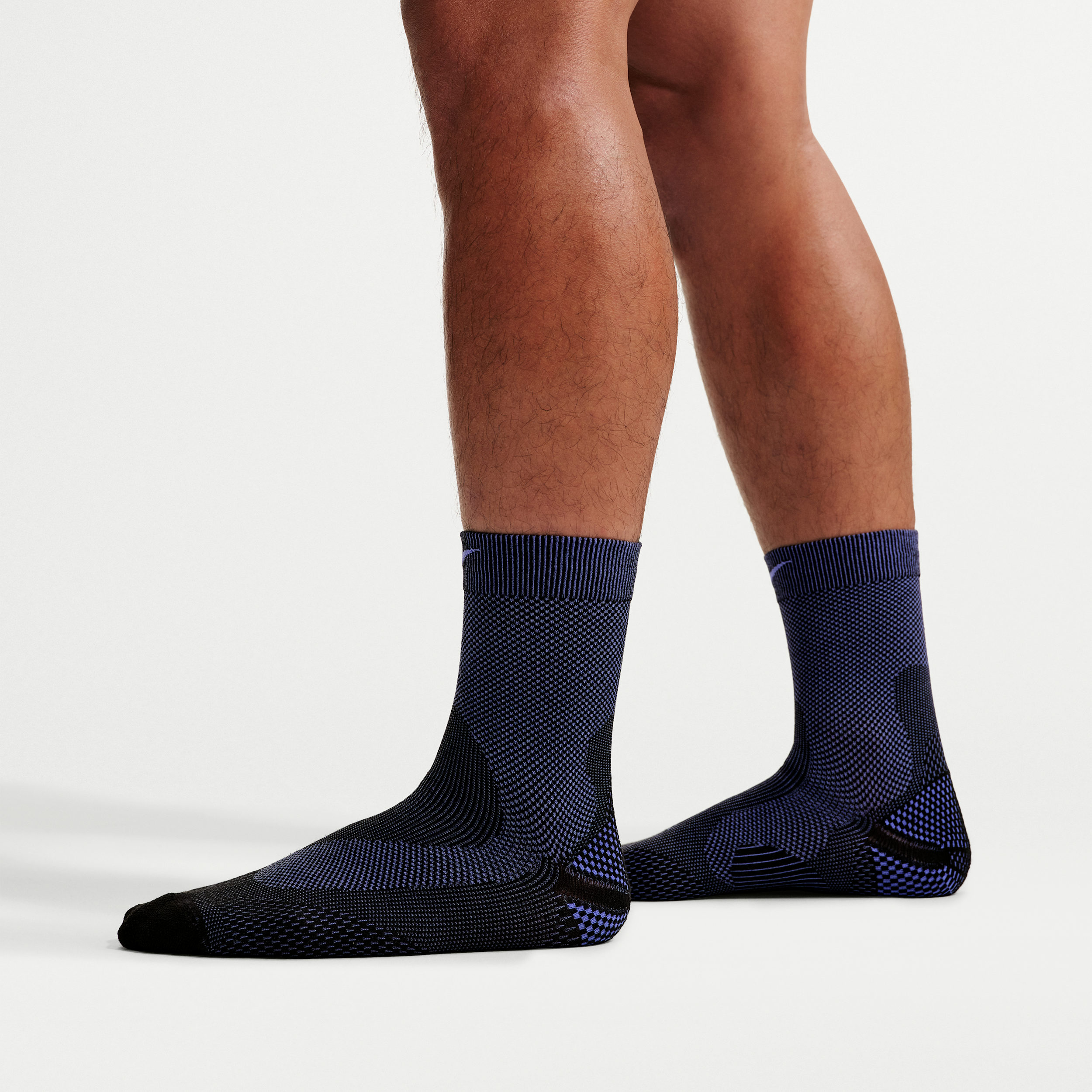 Nike Unisex Run Lightweight Running Micro-Crew Socks (1 Pair) in Black | IB6114-013