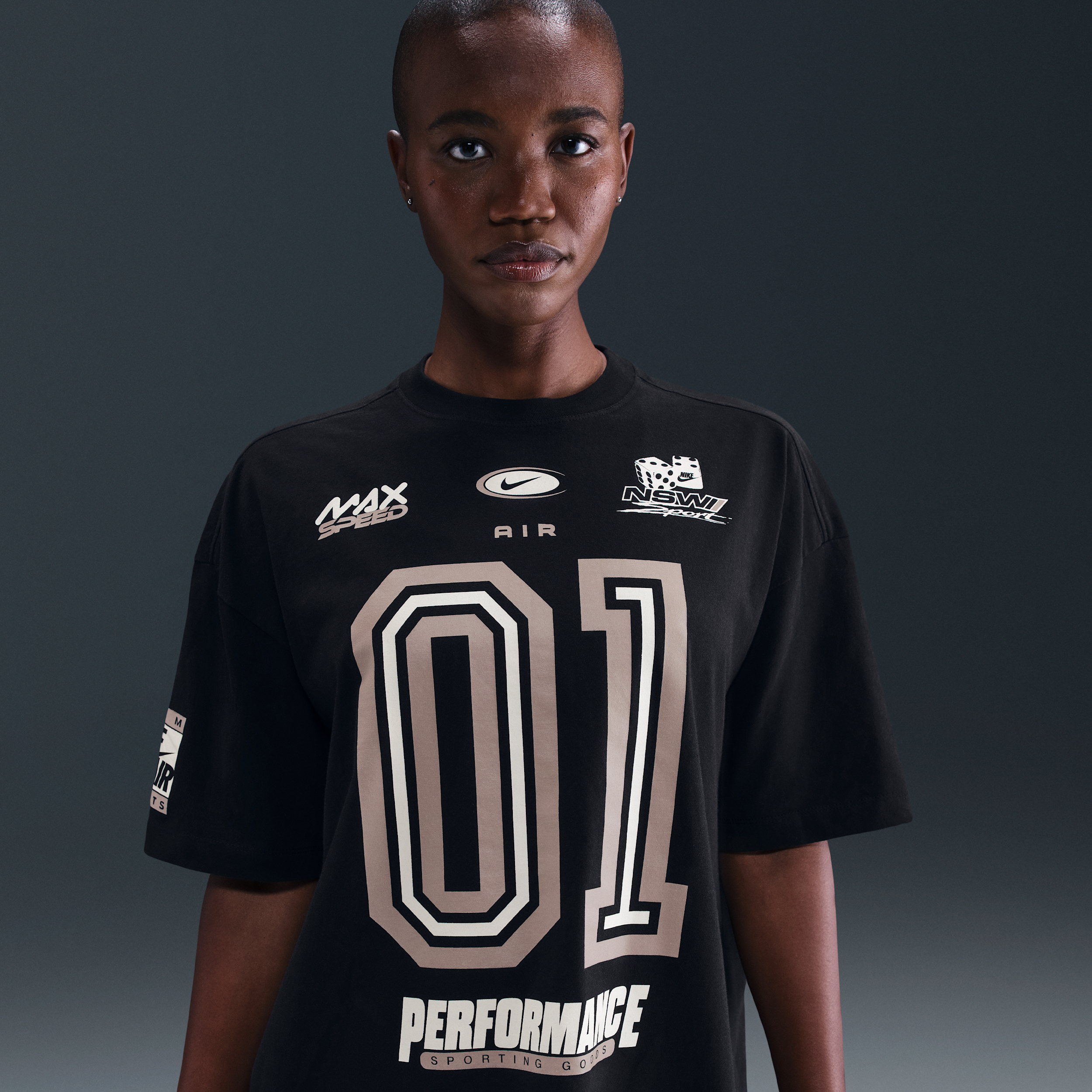 Nike Women's  Sportswear Essentials Oversized T-shirt In Black